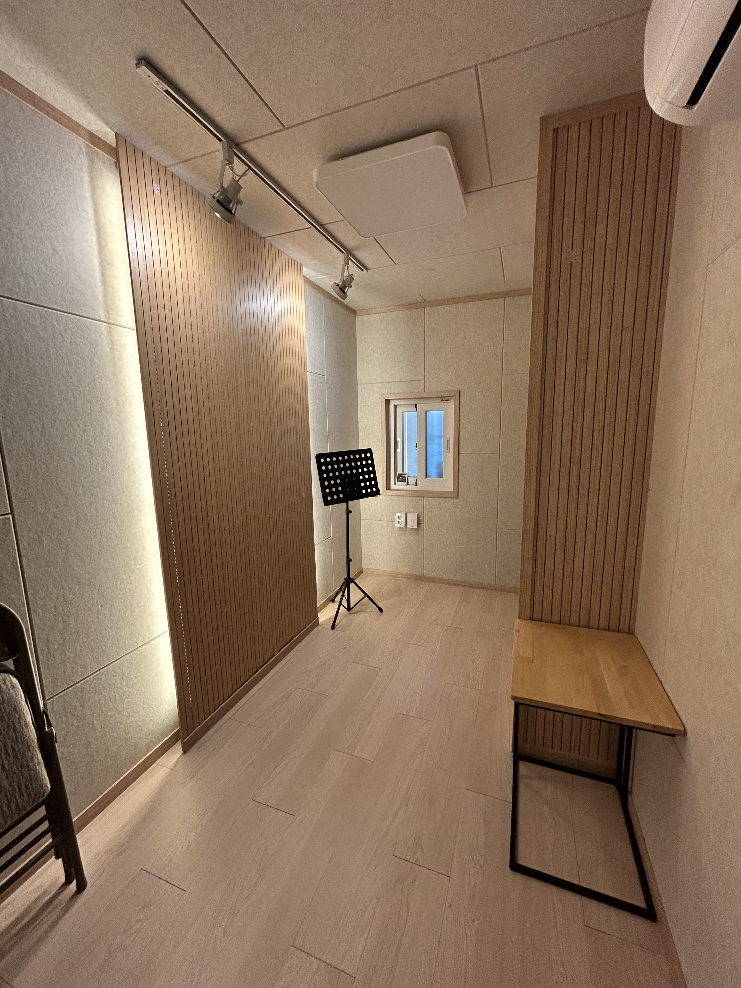 5번째 스튜디오 사진