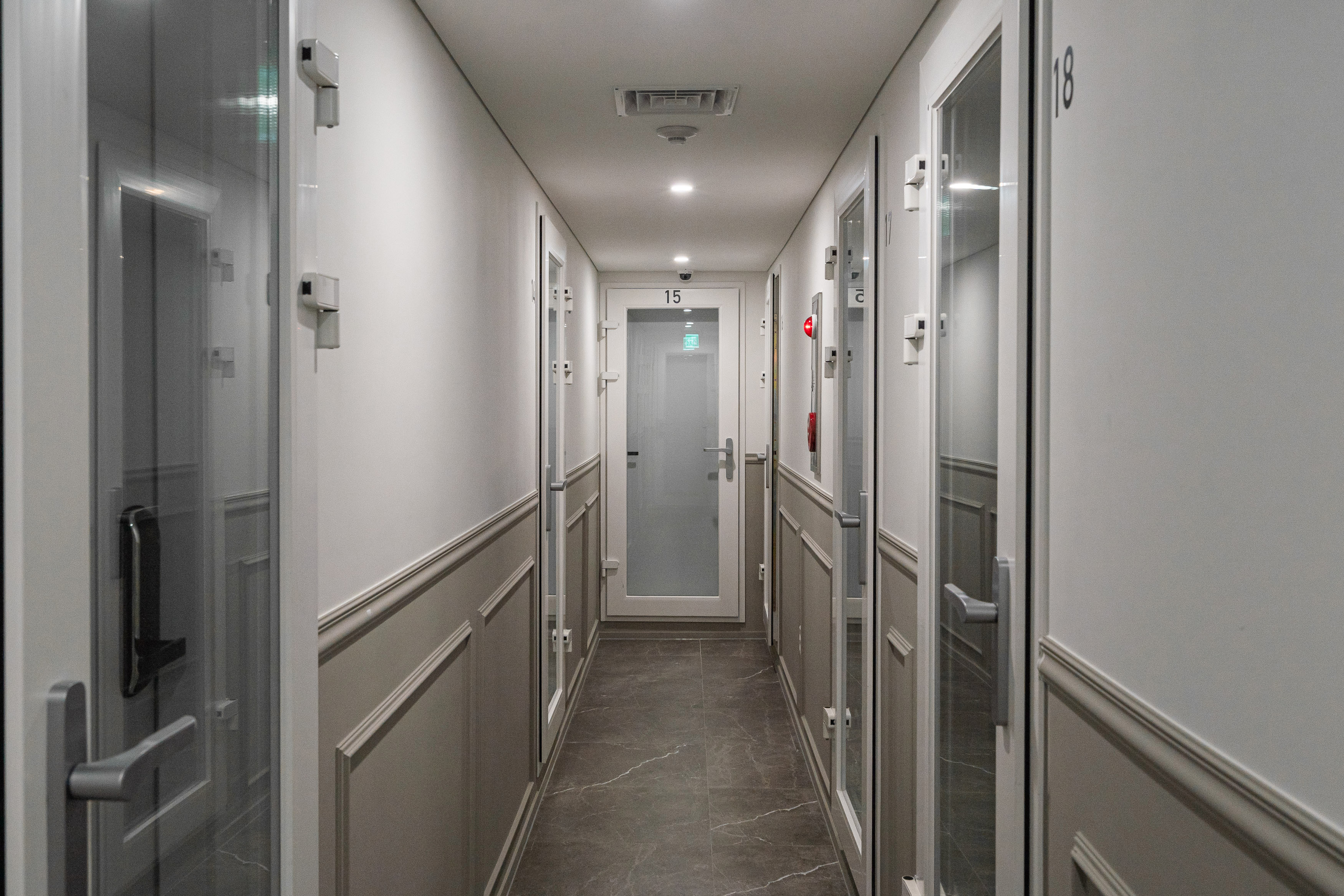 4번째 스튜디오 사진