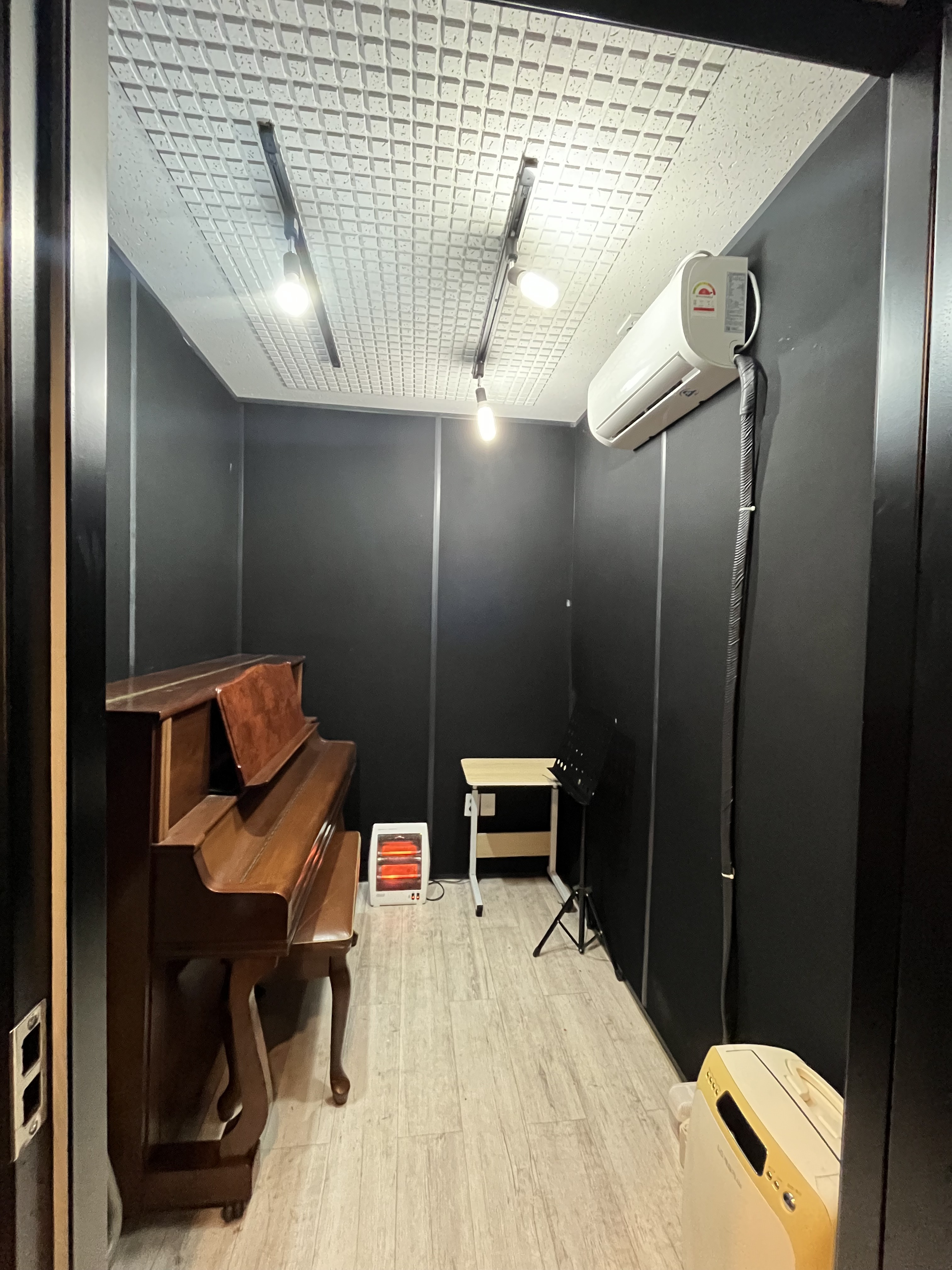 3번째 스튜디오 사진