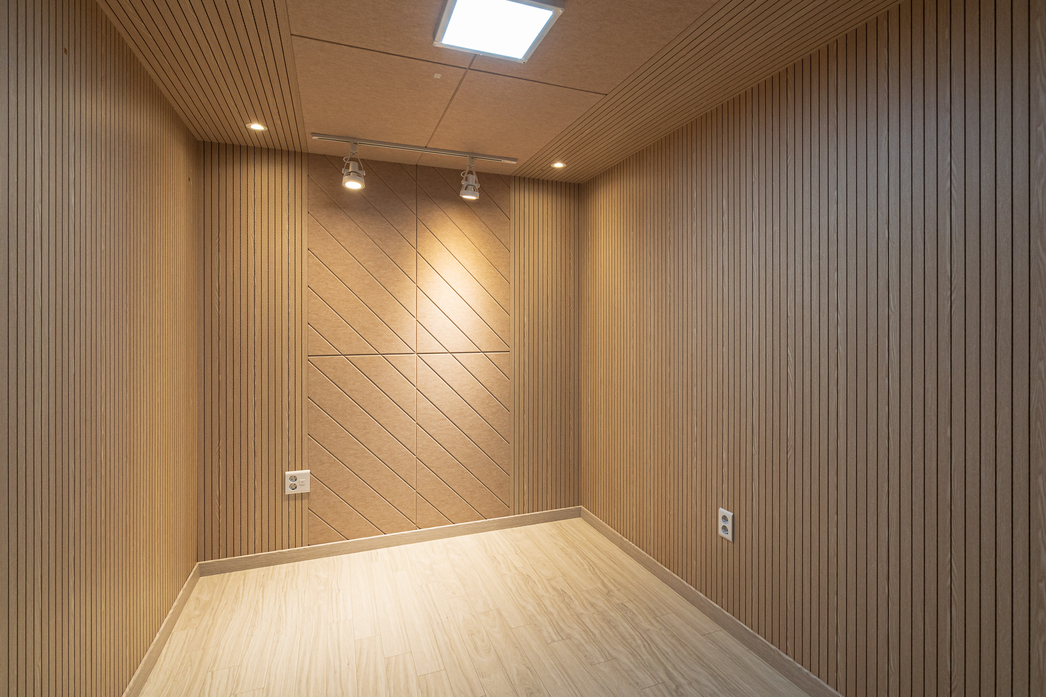 3번째 스튜디오 사진