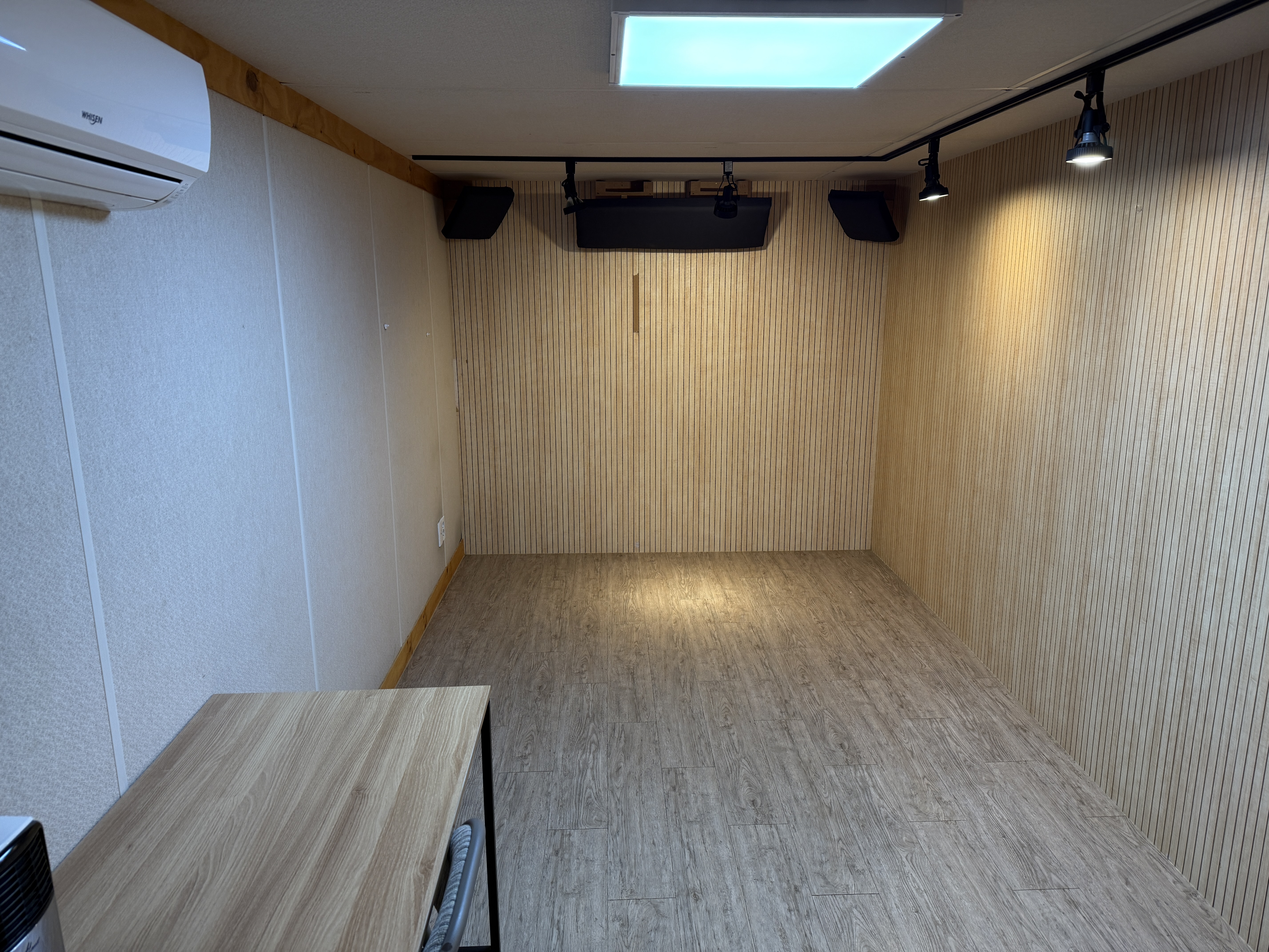 1번째 스튜디오 사진