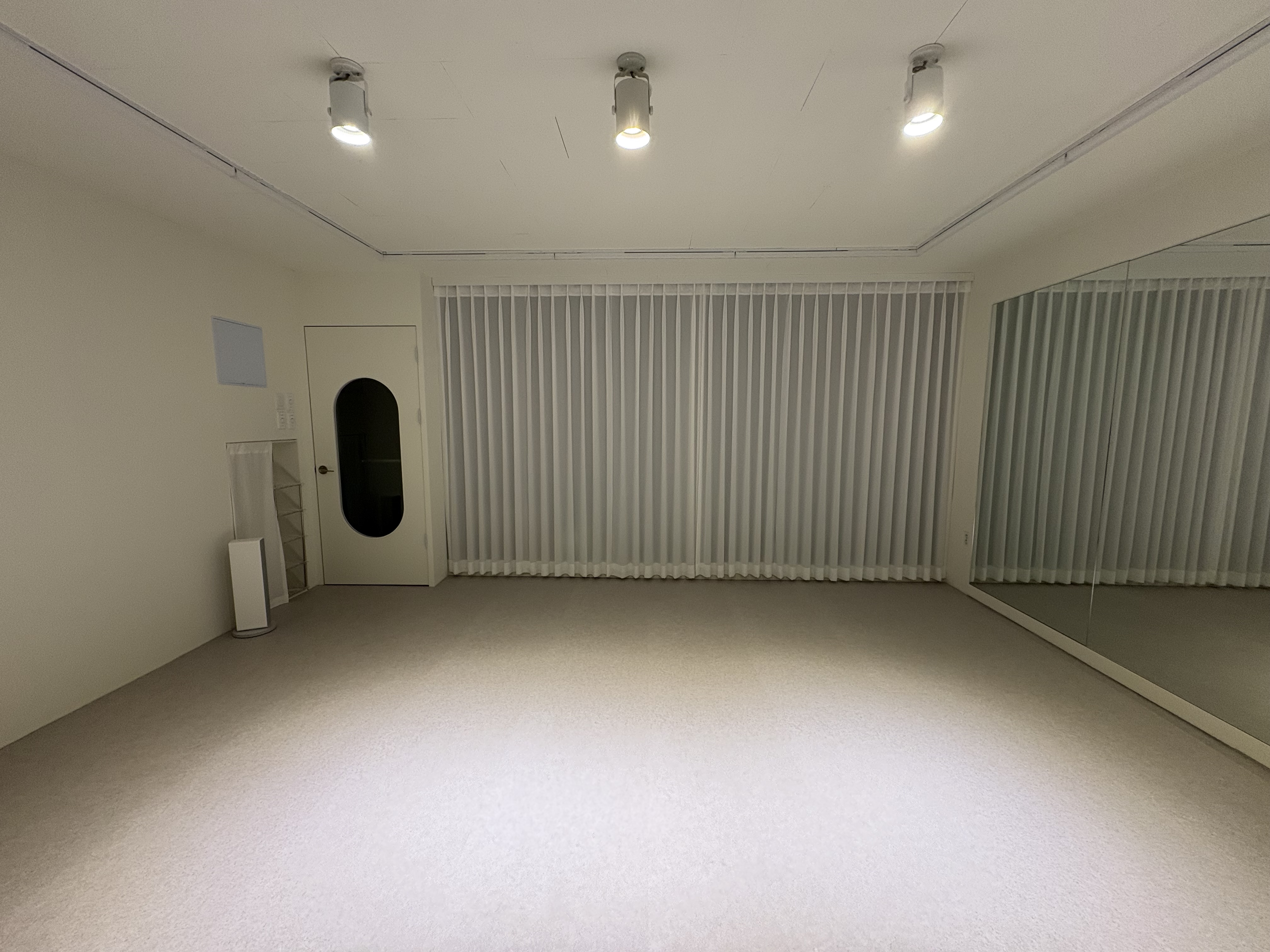 4번째 스튜디오 사진