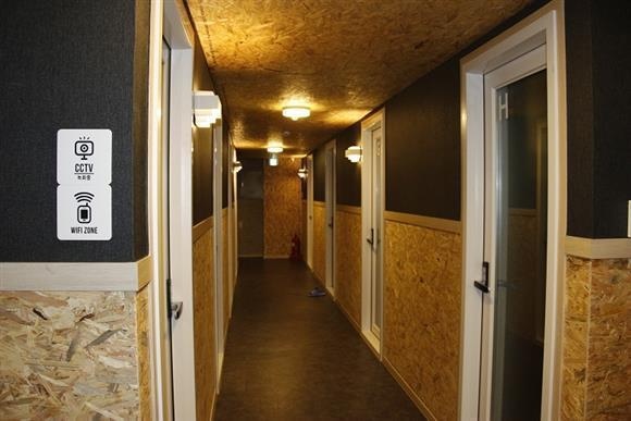 1번째 스튜디오 사진