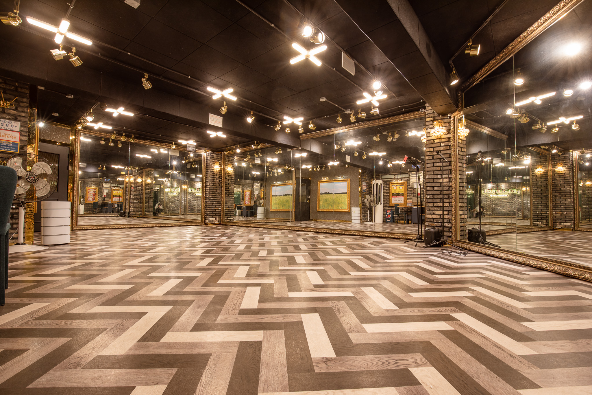 1번째 스튜디오 사진