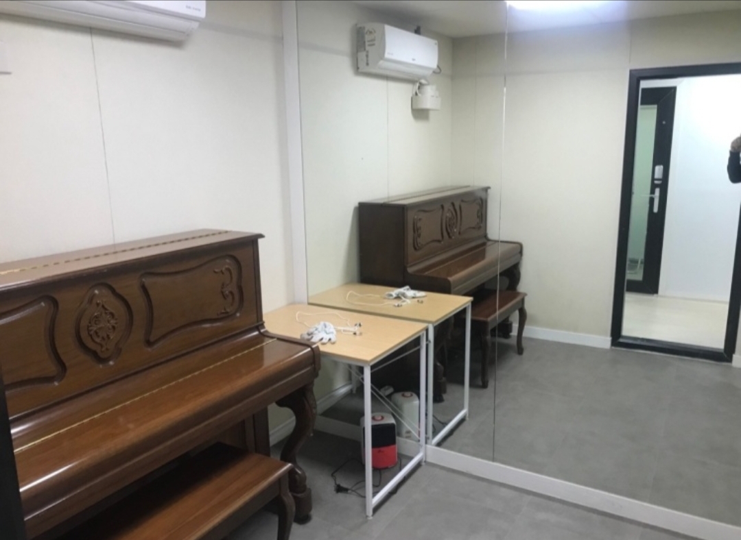 4번째 스튜디오 사진