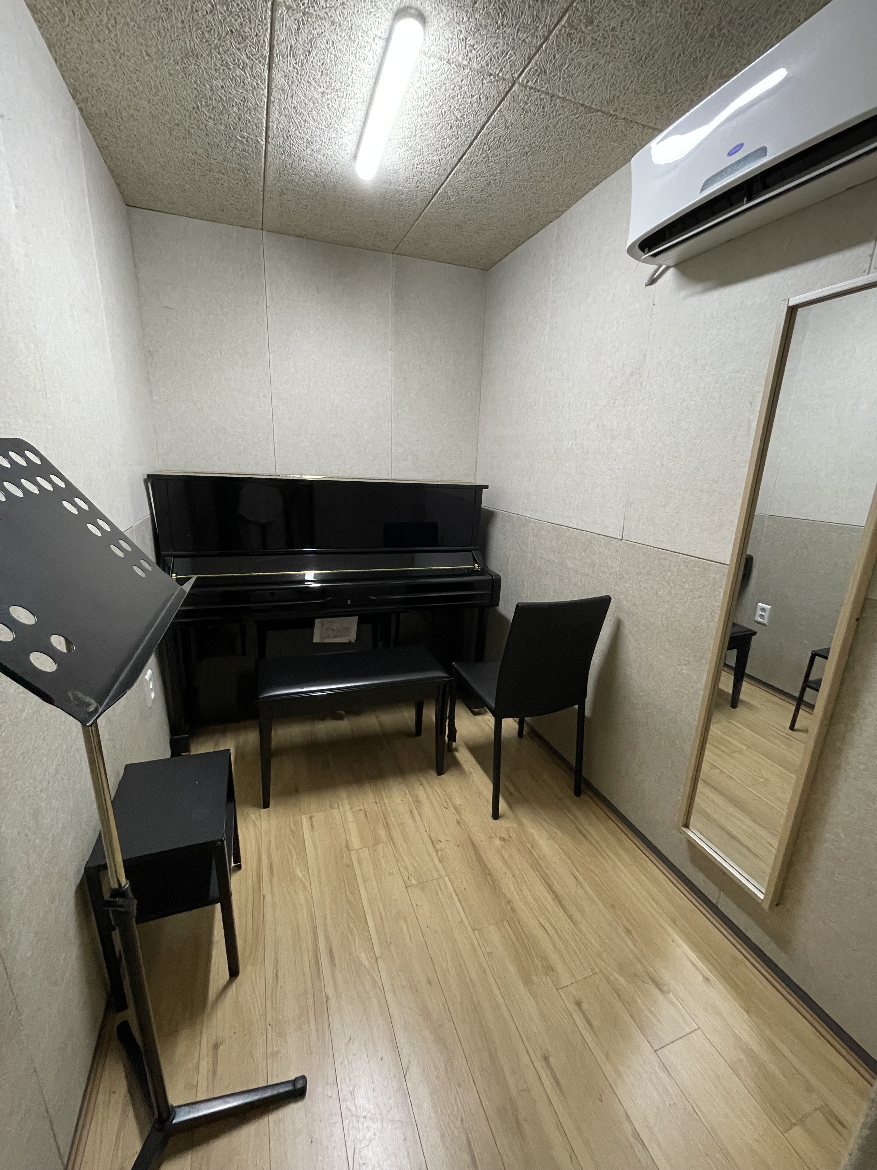 3번째 스튜디오 사진