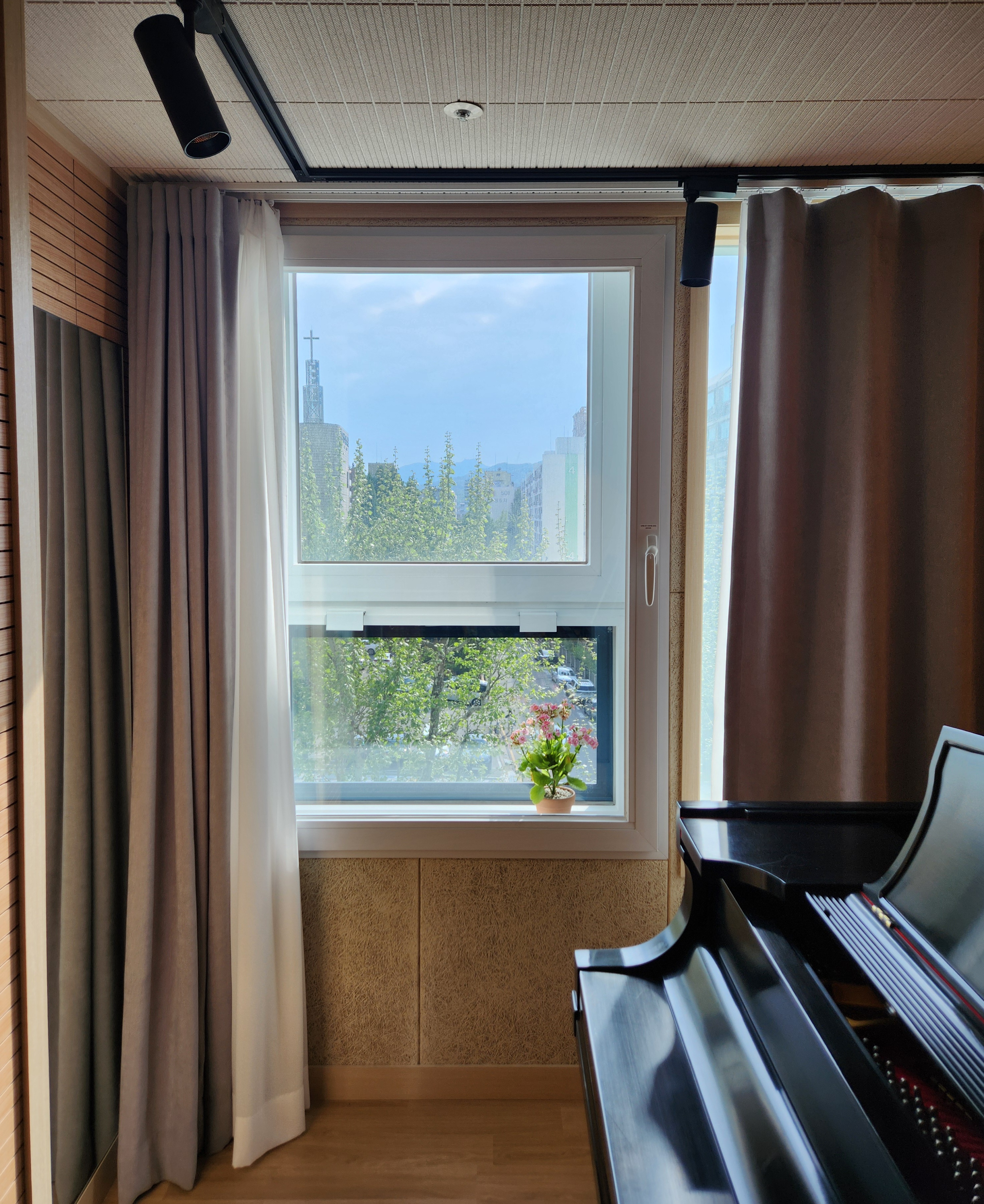 3번째 스튜디오 사진