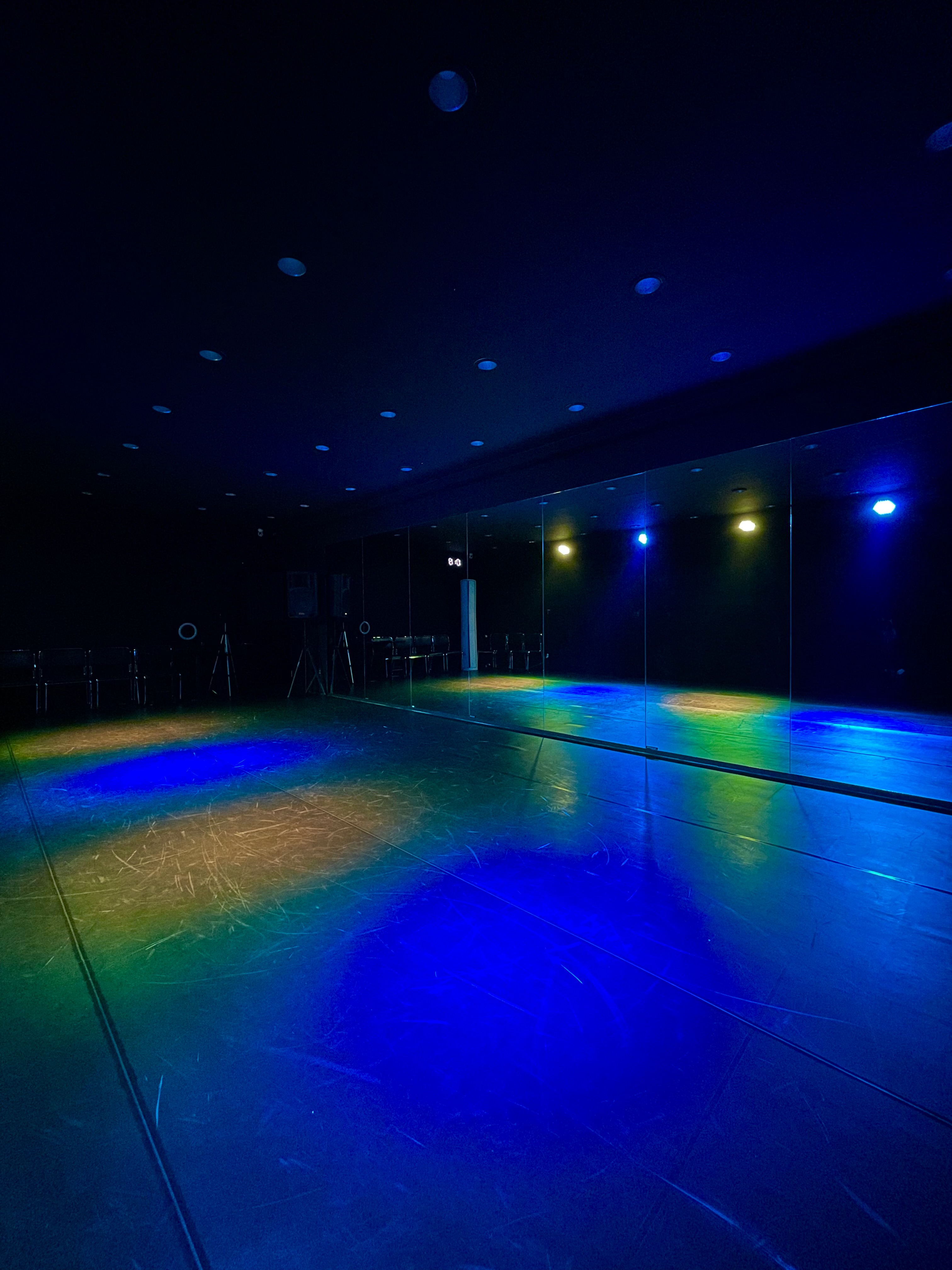 2번째 스튜디오 사진