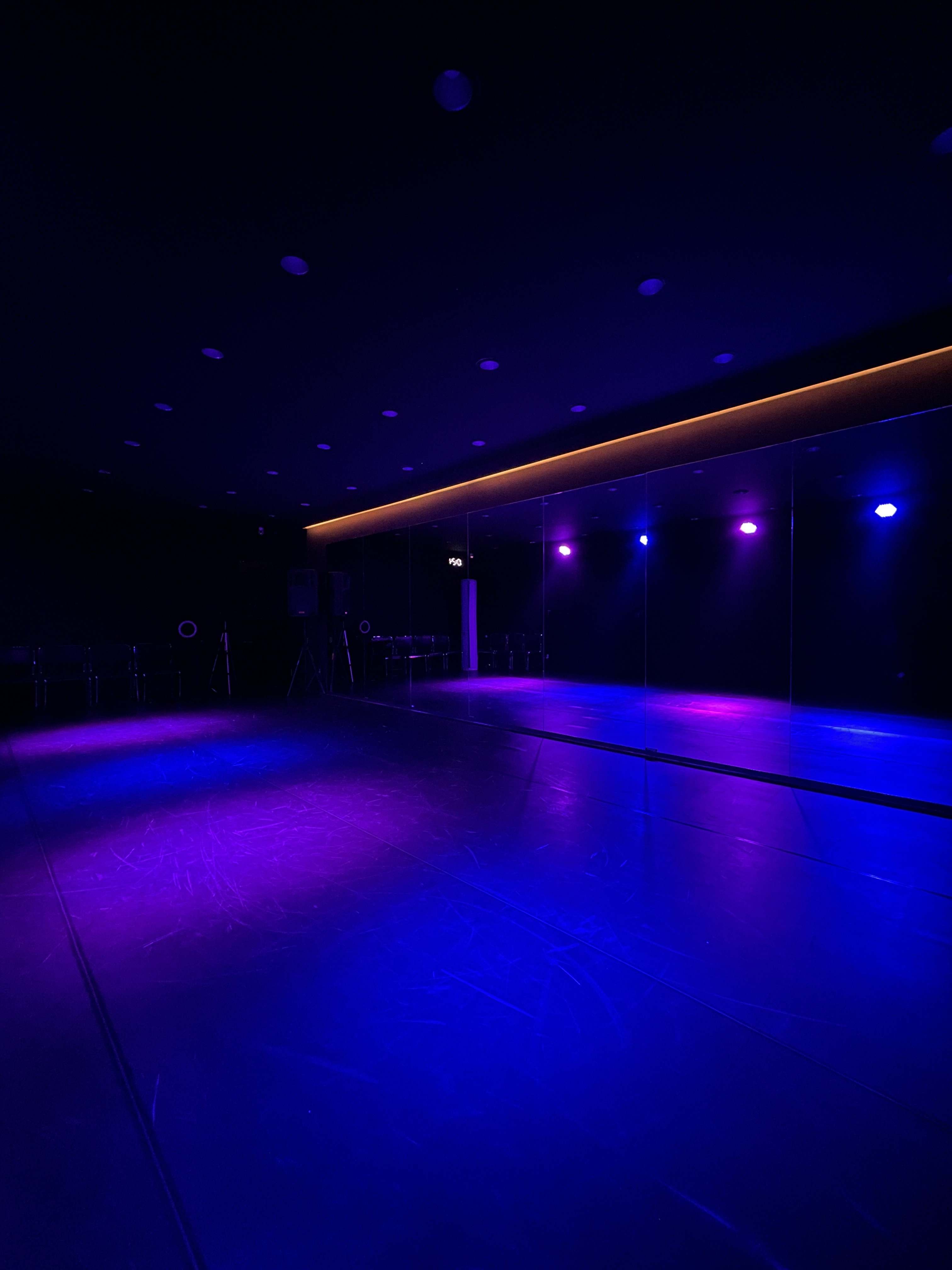 4번째 스튜디오 사진