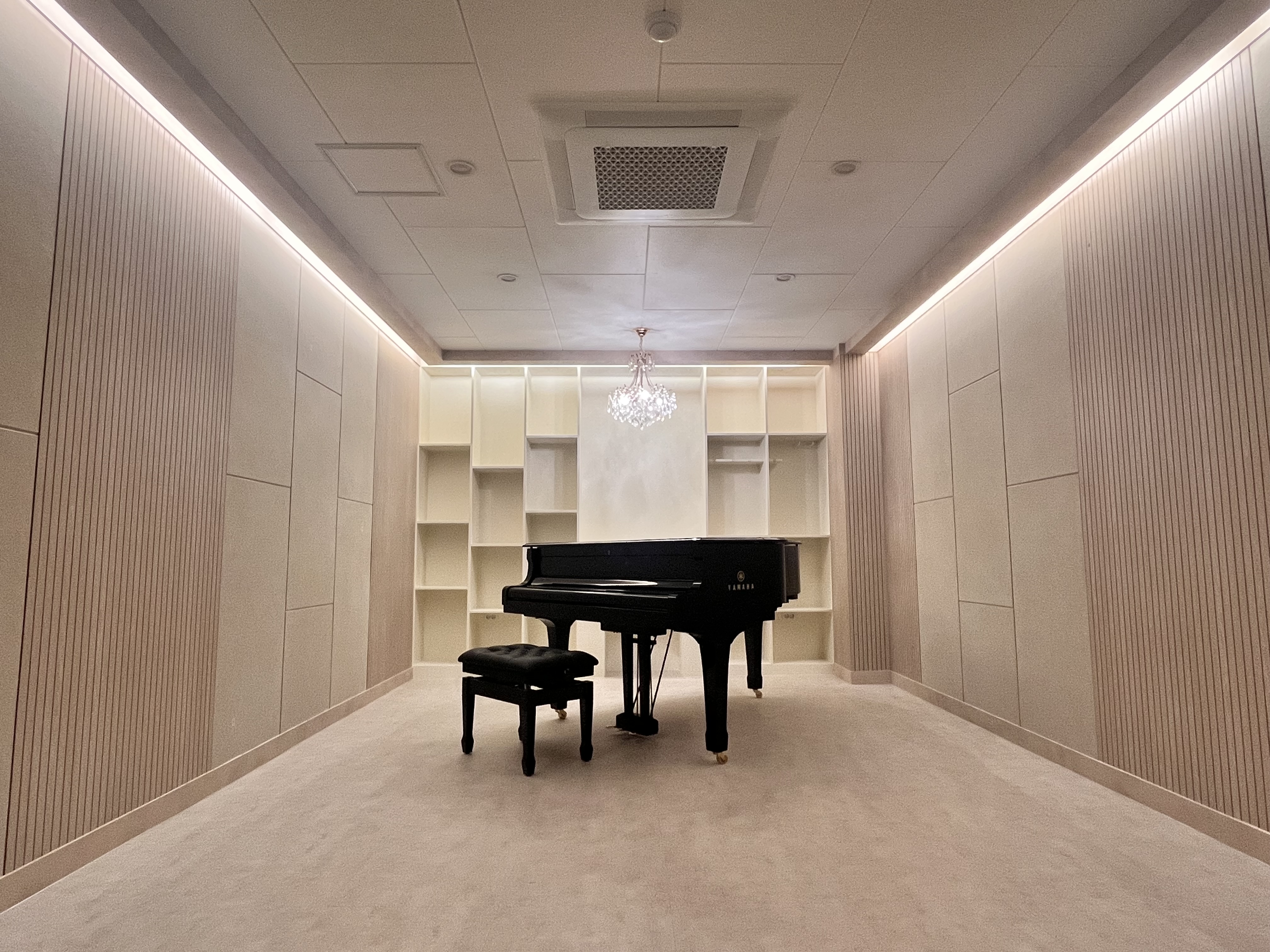 1번째 스튜디오 사진