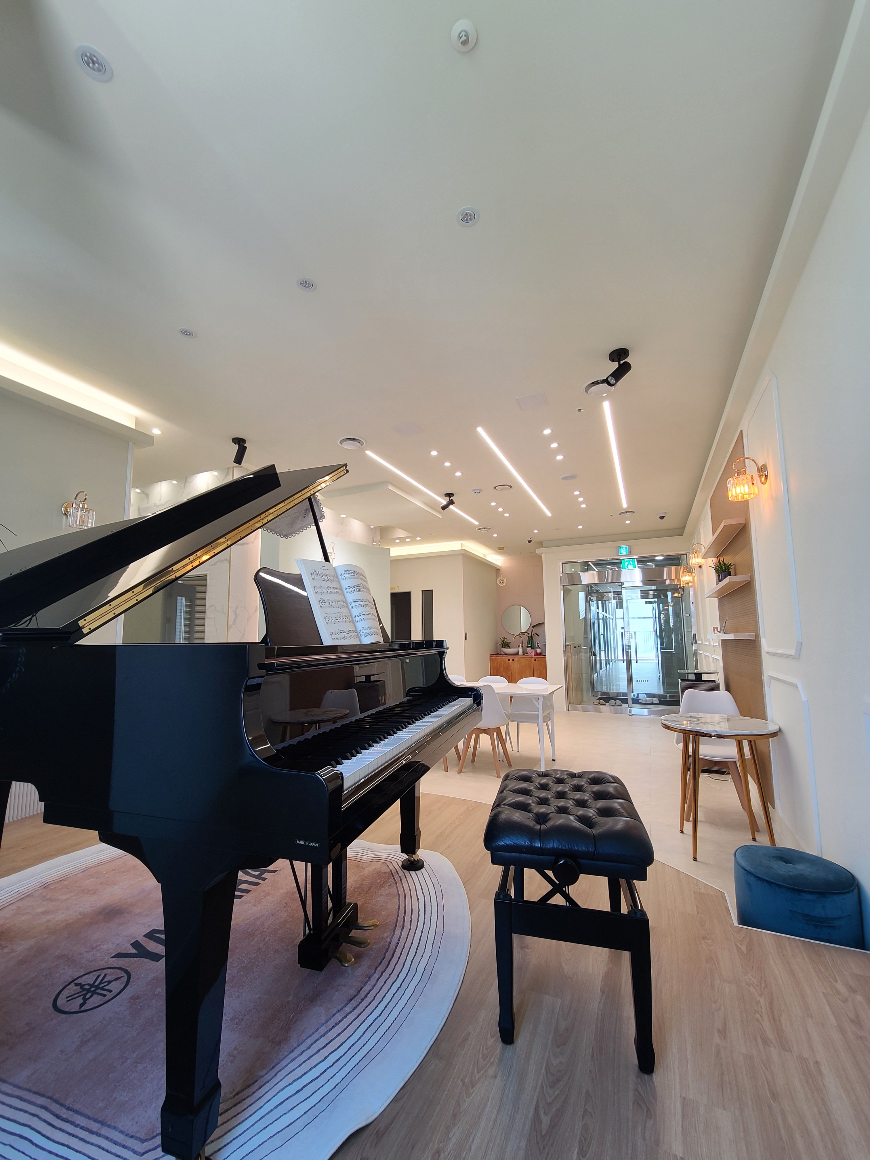 1번째 스튜디오 사진