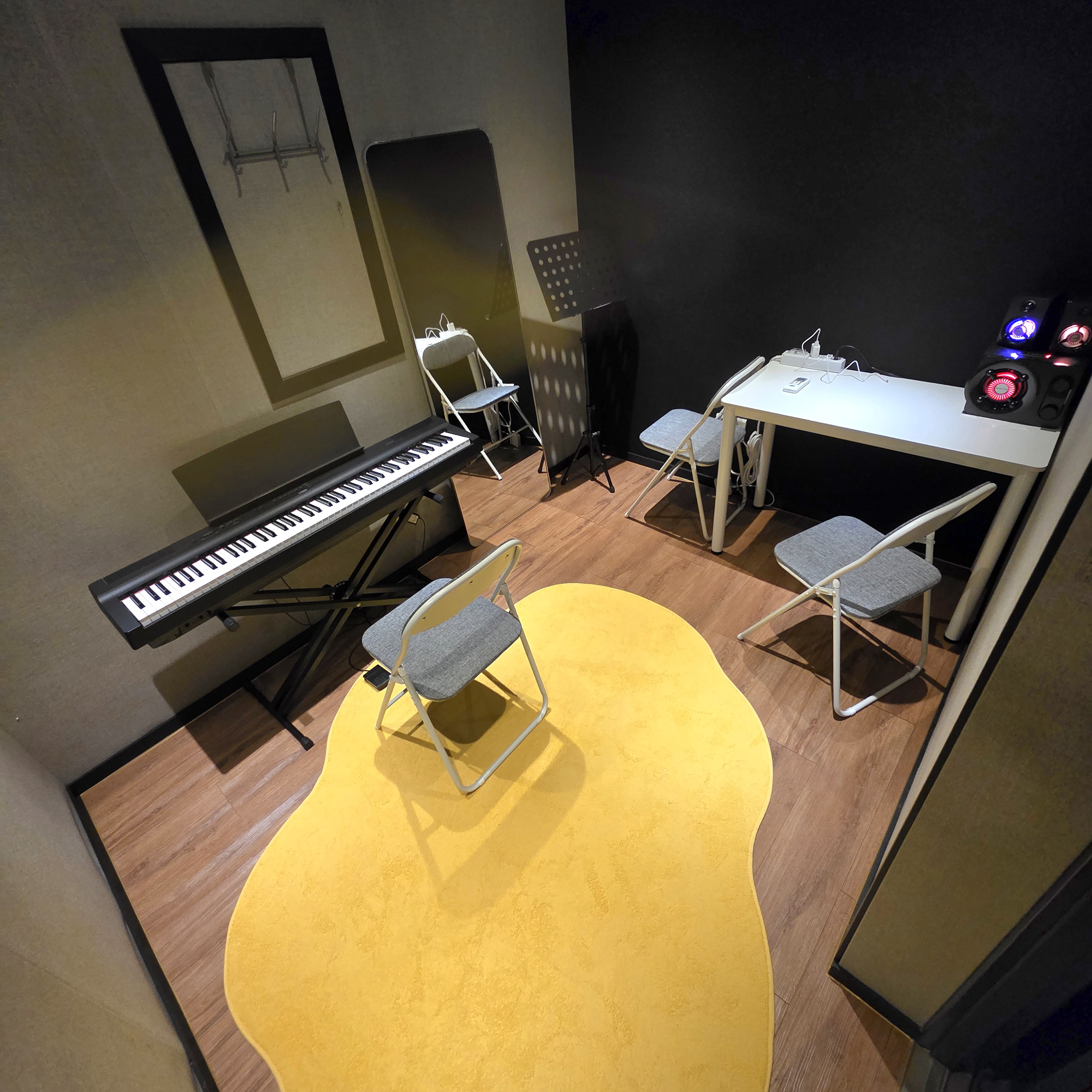 1번째 스튜디오 사진