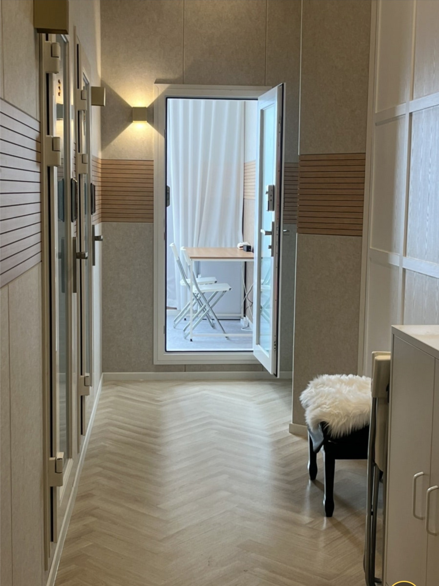 1번째 스튜디오 사진