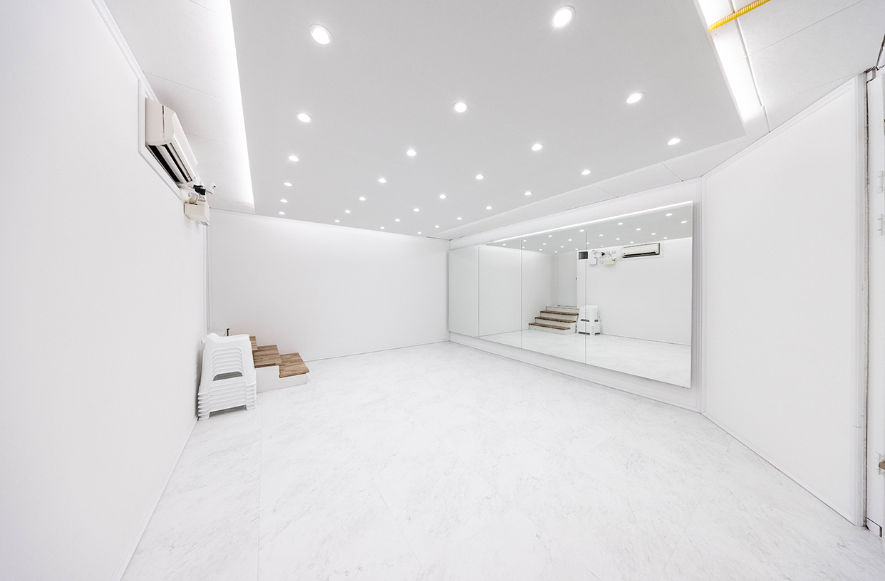 1번째 스튜디오 사진