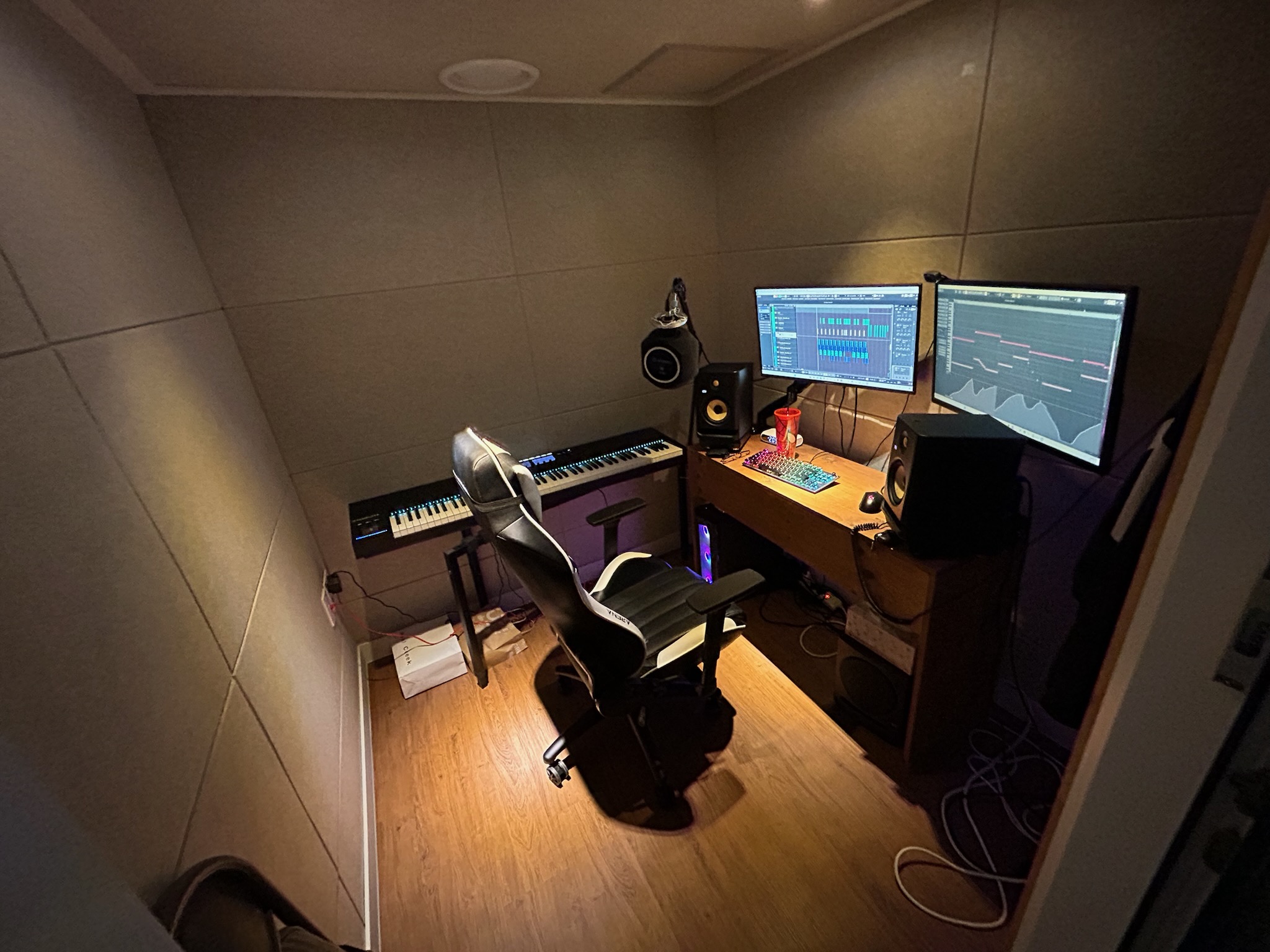 1번째 스튜디오 사진