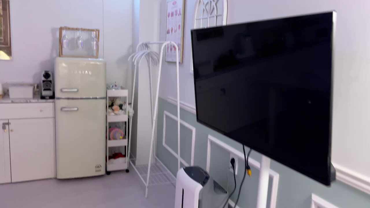 4번째 스튜디오 사진