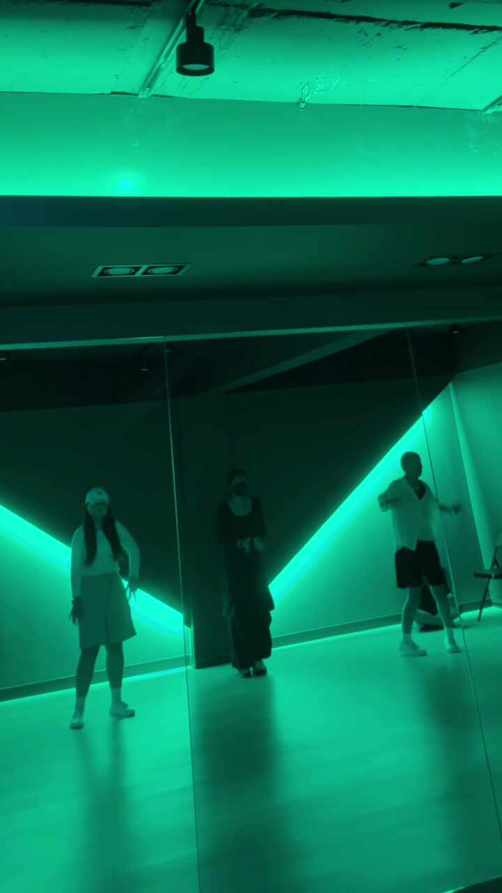 2번째 스튜디오 사진