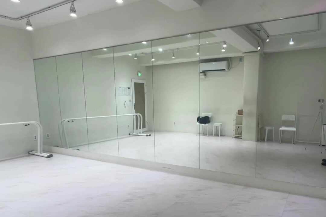 2번째 스튜디오 사진