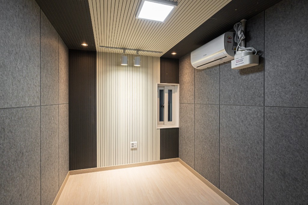 3번째 스튜디오 사진