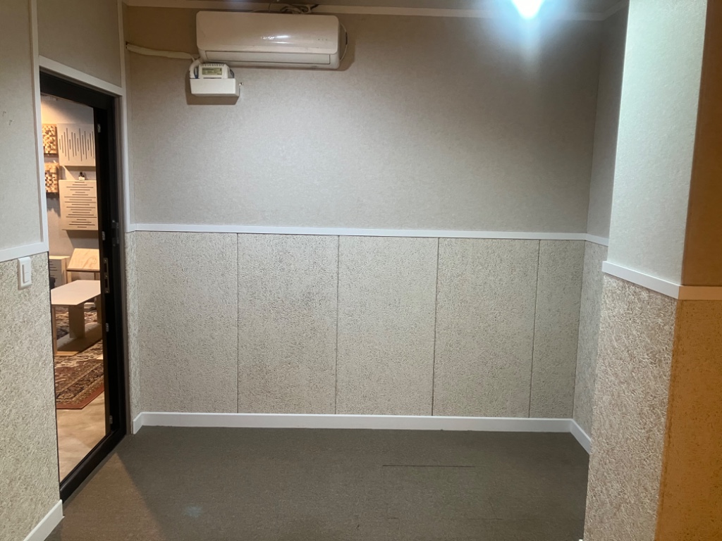 4번째 스튜디오 사진