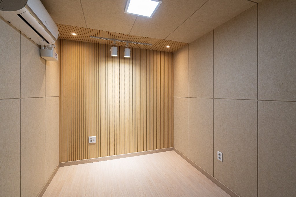 1번째 스튜디오 사진