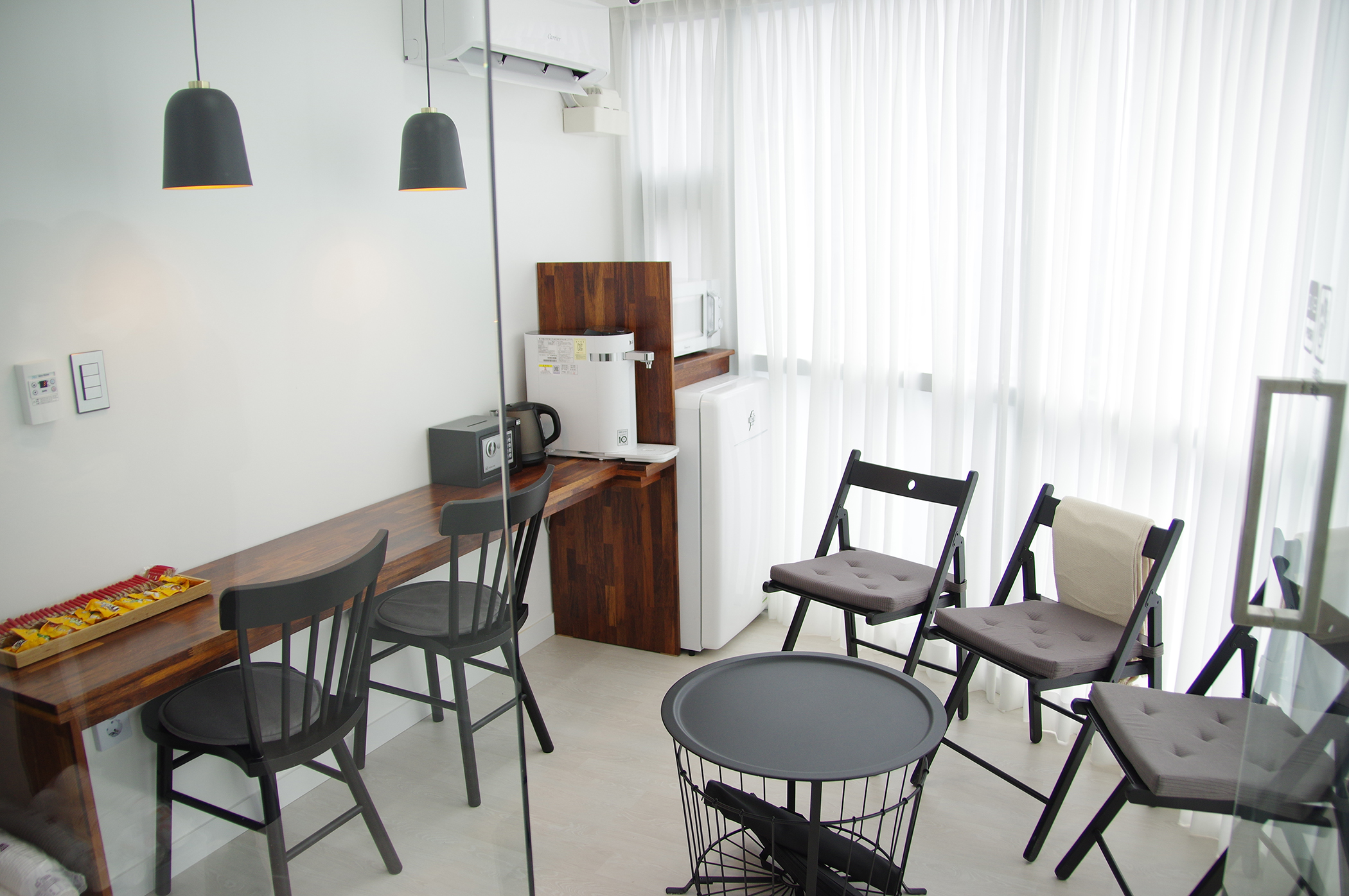 4번째 스튜디오 사진