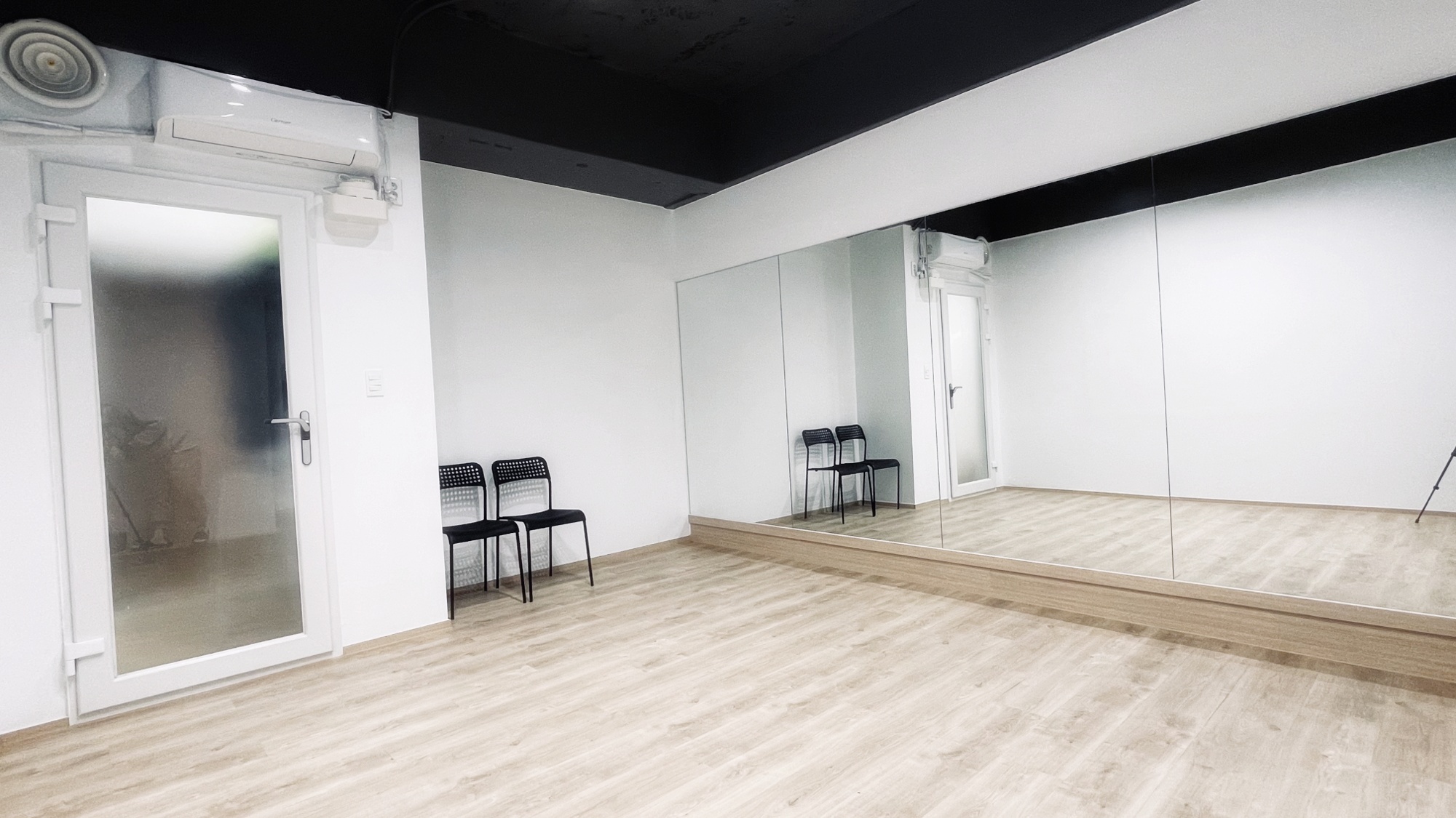 3번째 스튜디오 사진