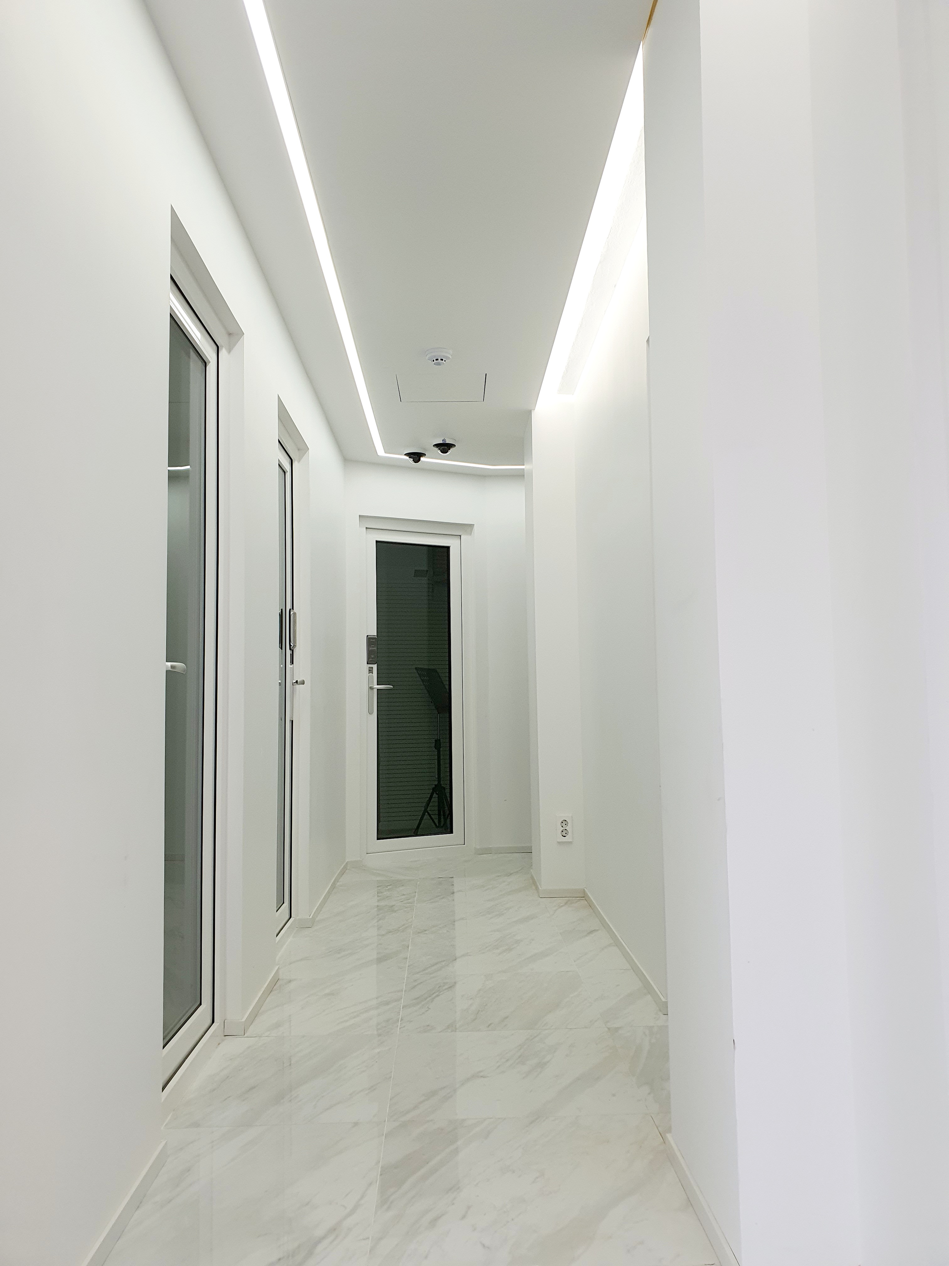 1번째 스튜디오 사진