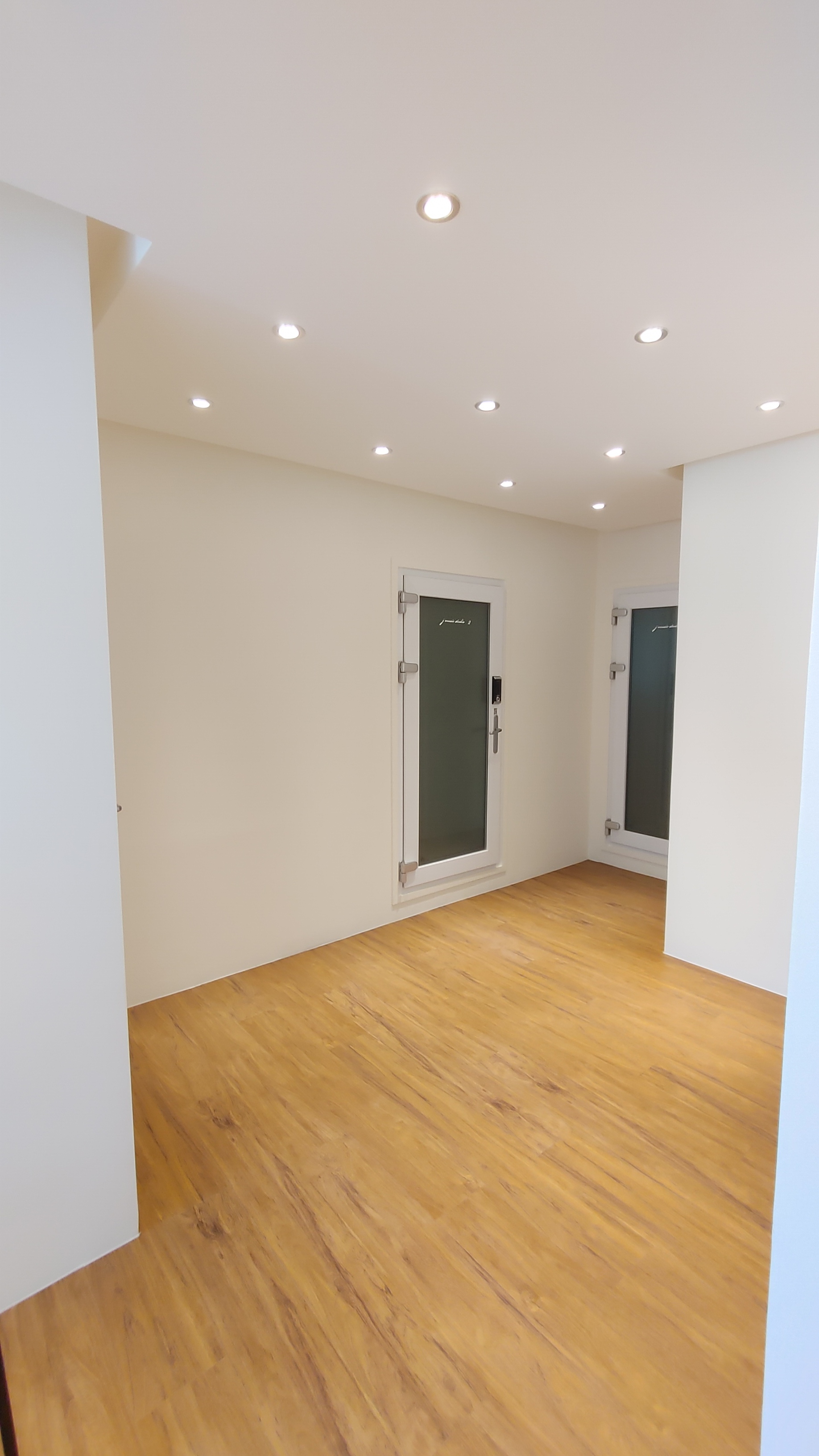 3번째 스튜디오 사진