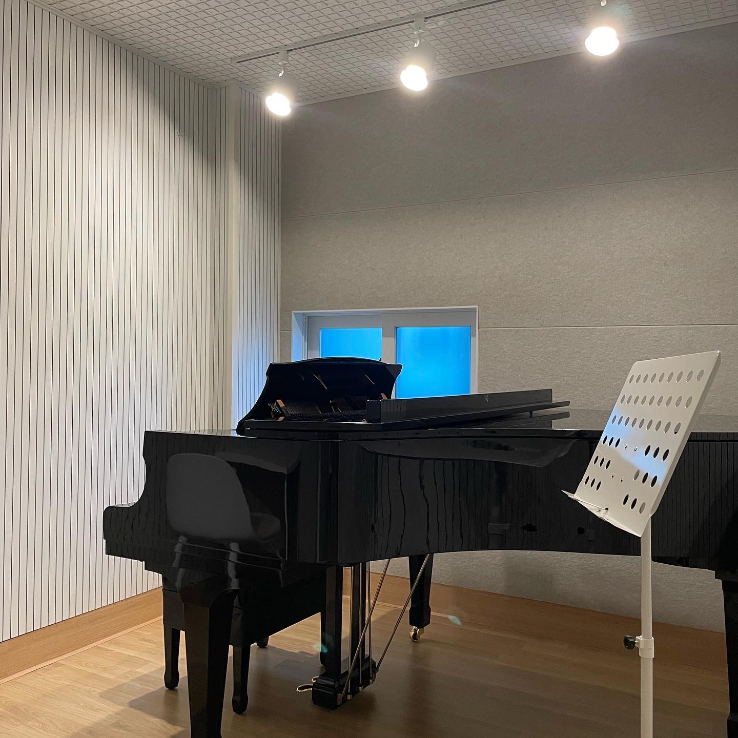 1번째 스튜디오 사진