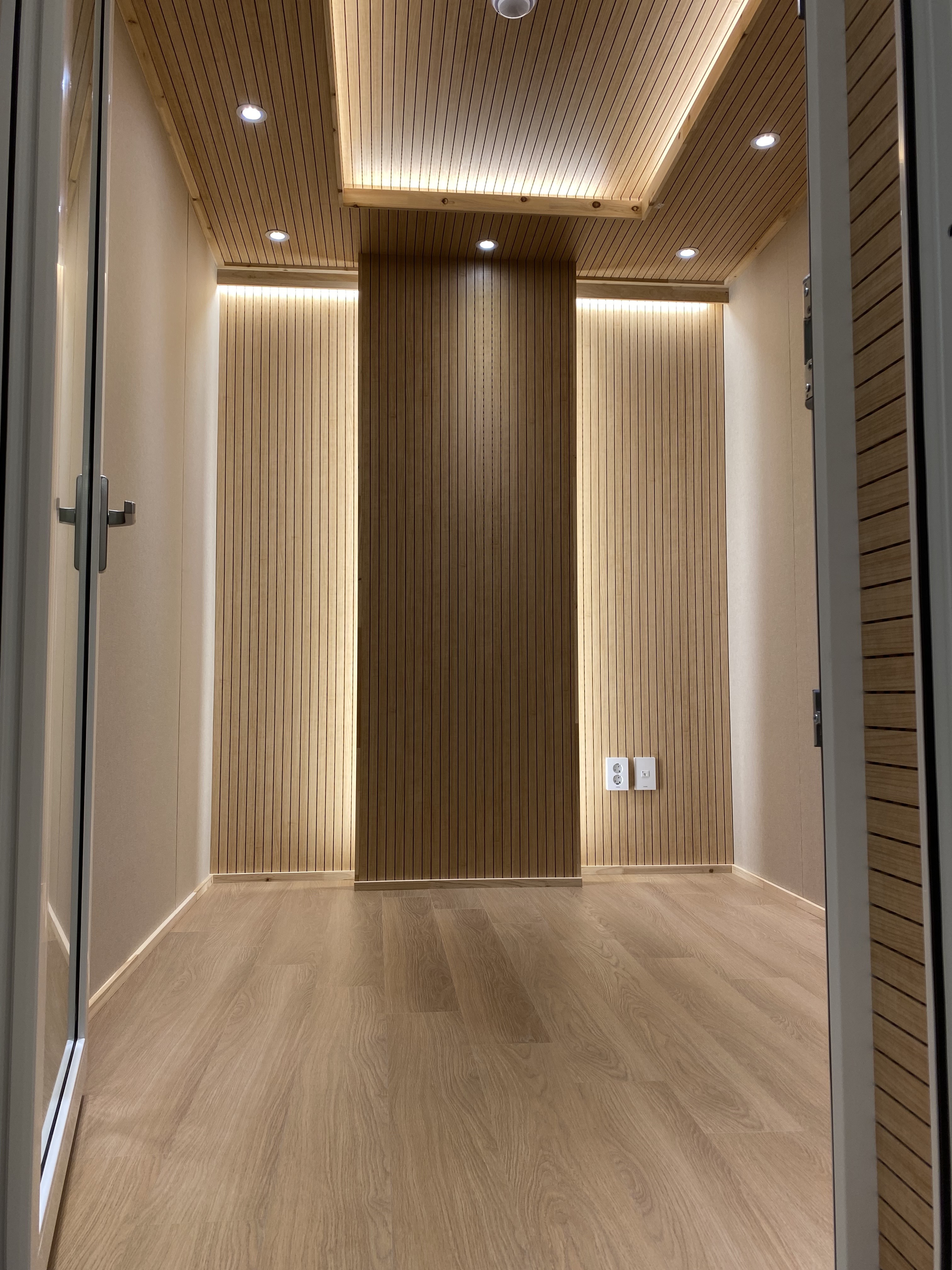 4번째 스튜디오 사진