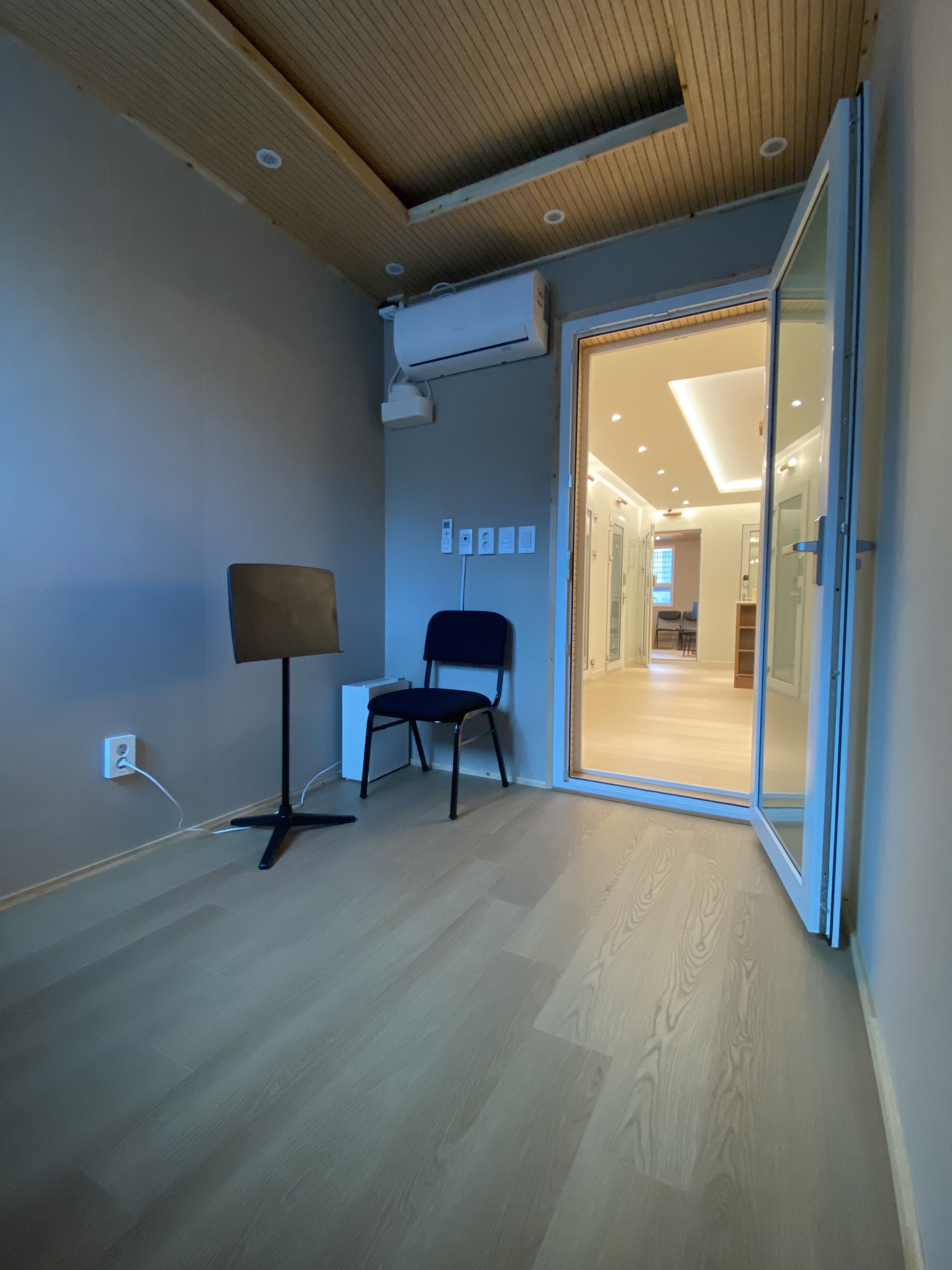 5번째 스튜디오 사진