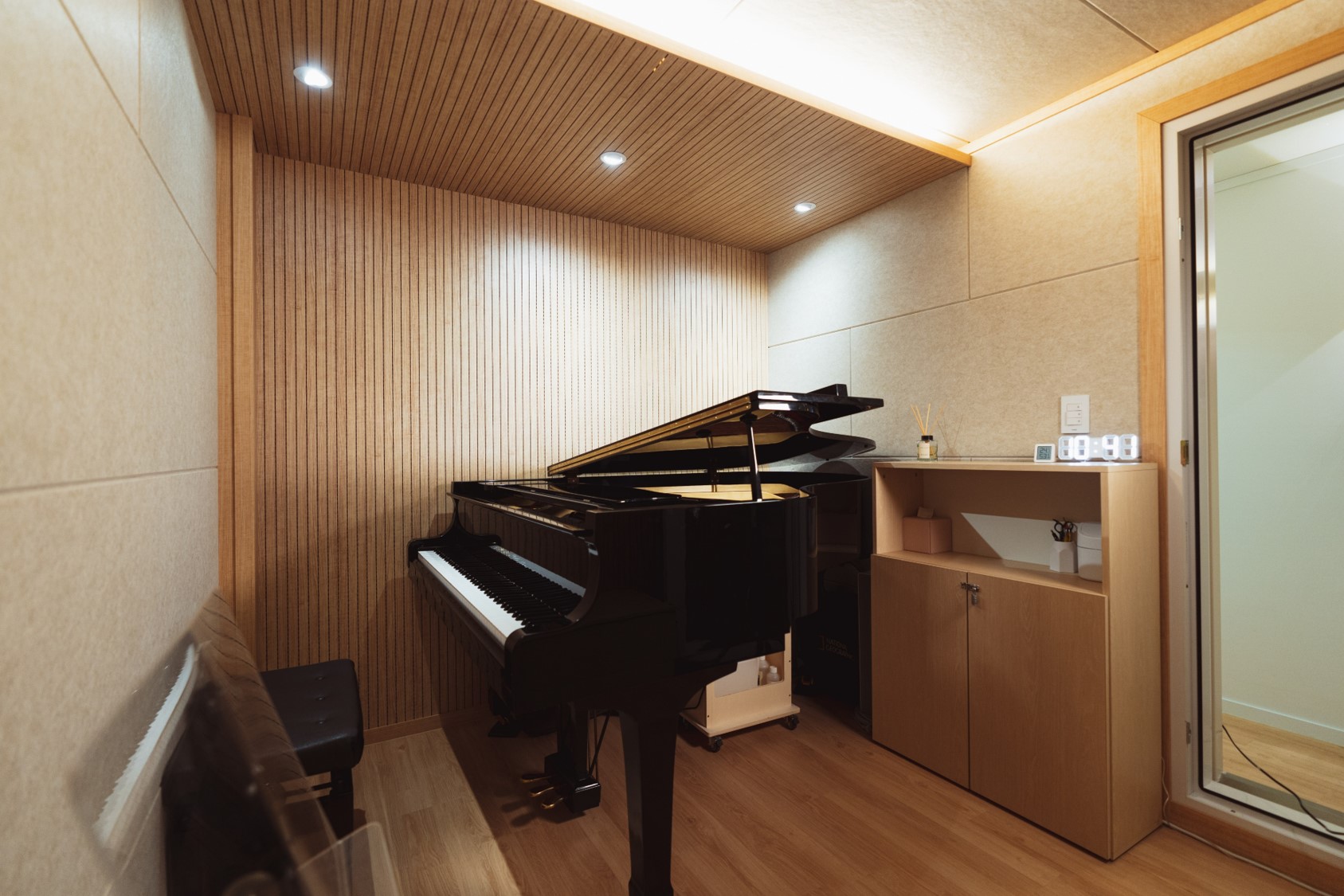 1번째 스튜디오 사진