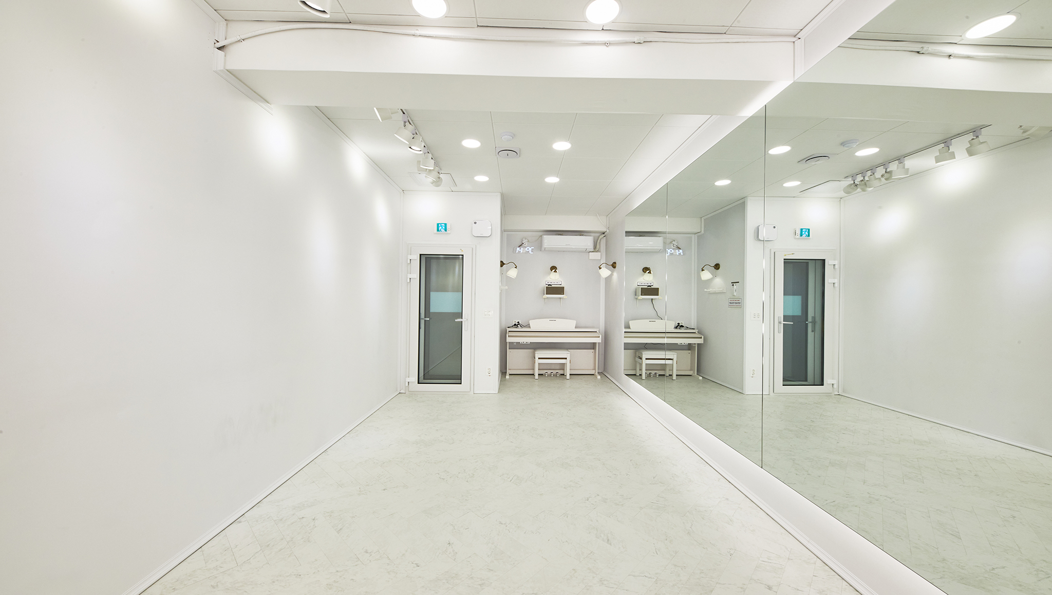 3번째 스튜디오 사진