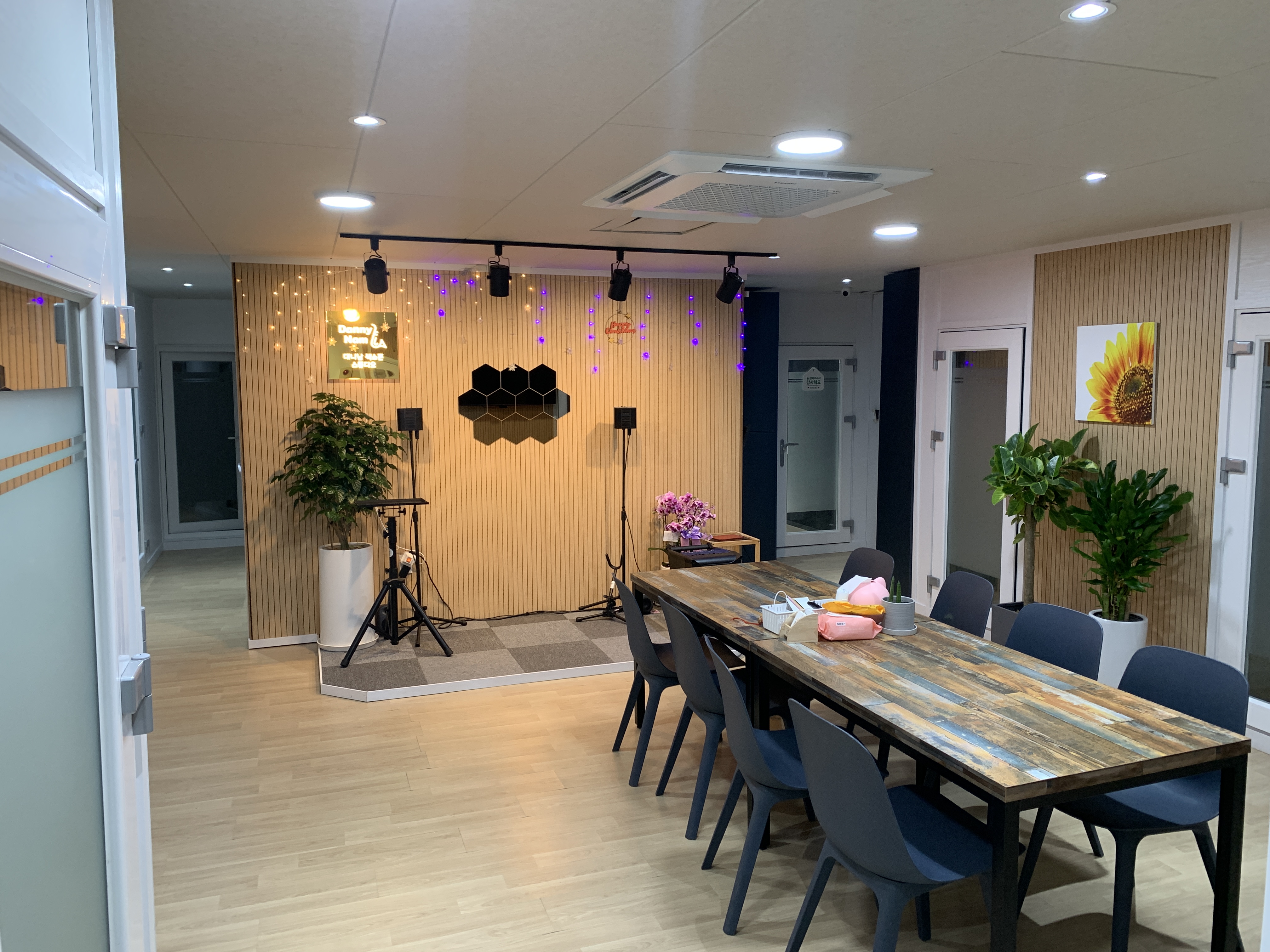 1번째 스튜디오 사진