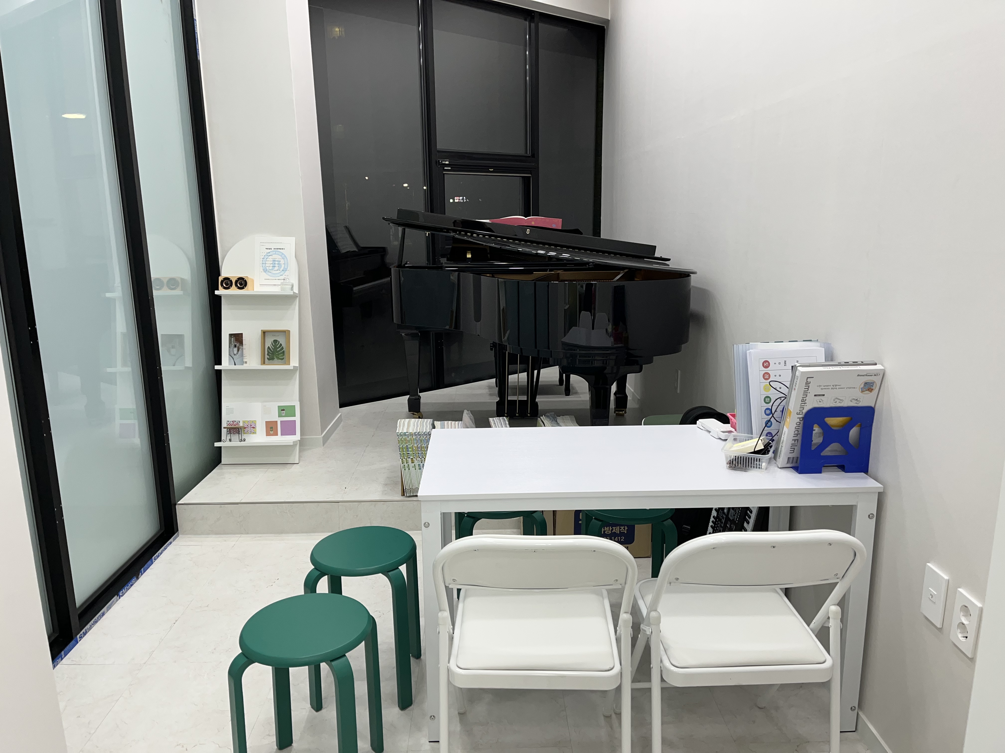 3번째 스튜디오 사진