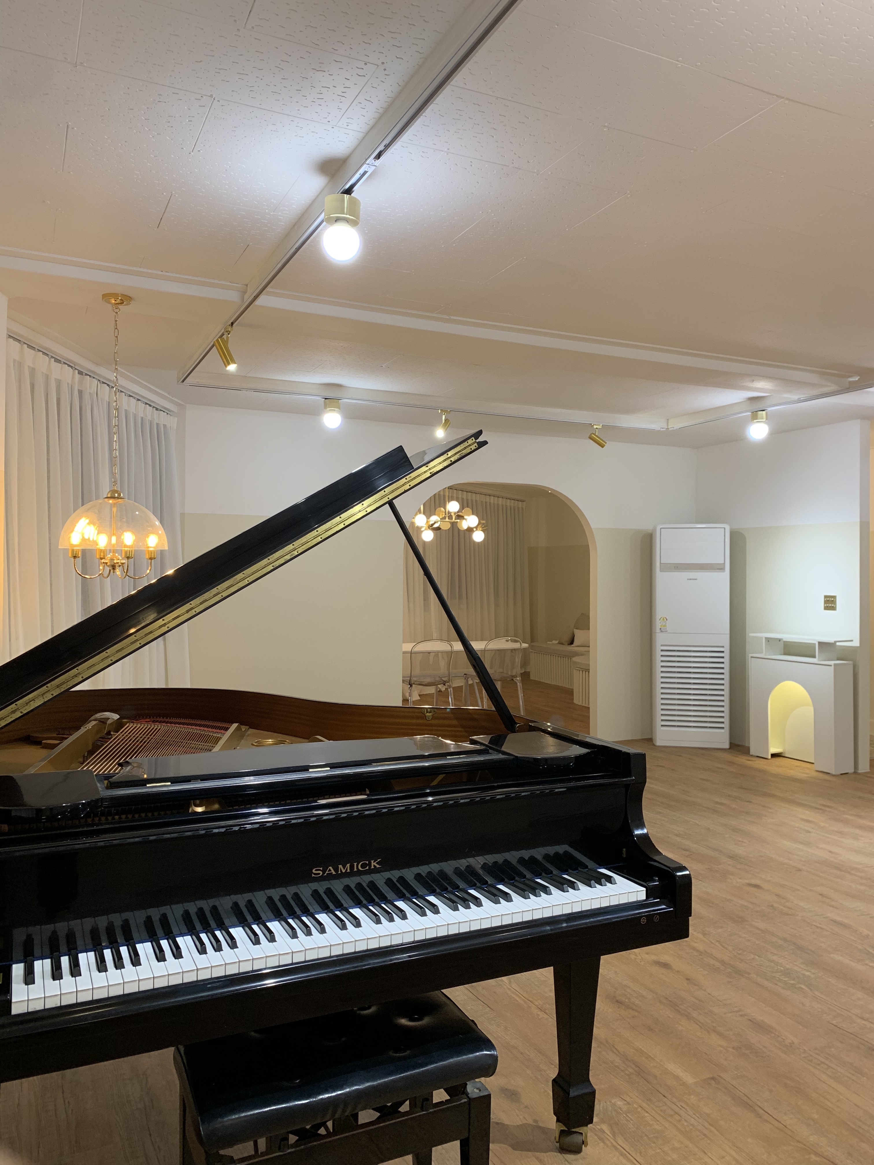 1번째 스튜디오 사진