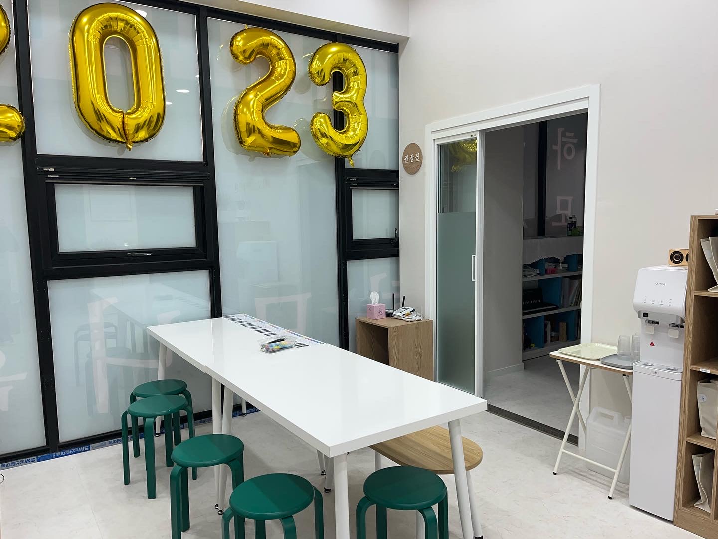 2번째 스튜디오 사진