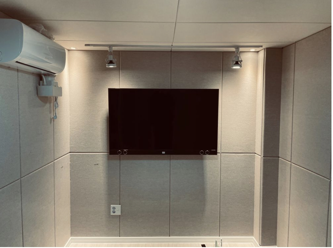 1번째 스튜디오 사진