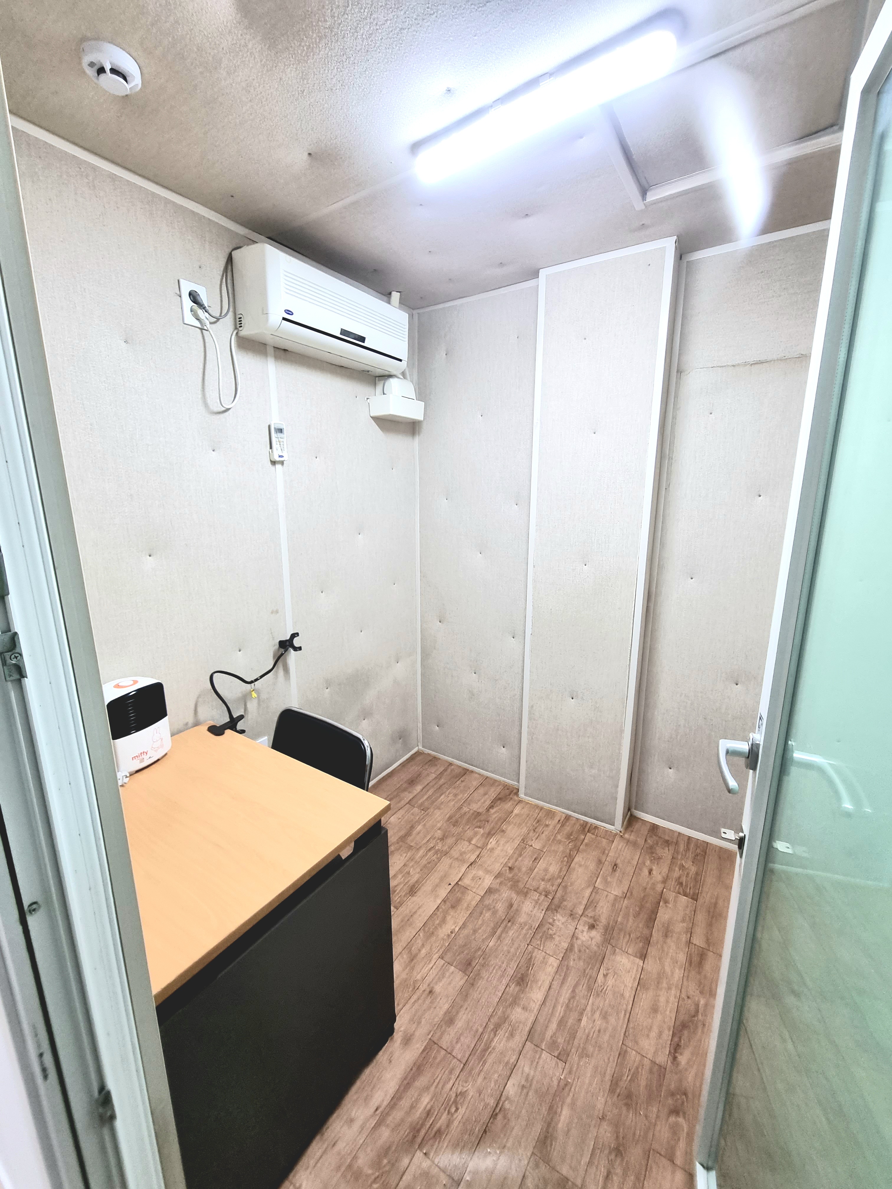 4번째 스튜디오 사진