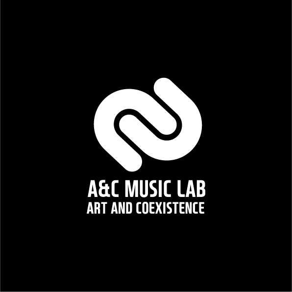 1번째 스튜디오 사진