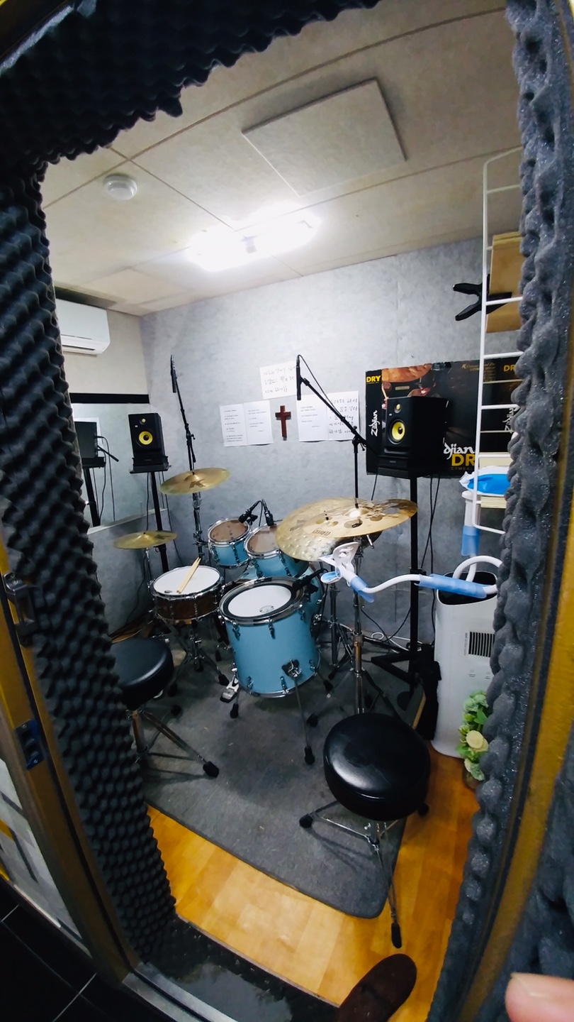 3번째 스튜디오 사진