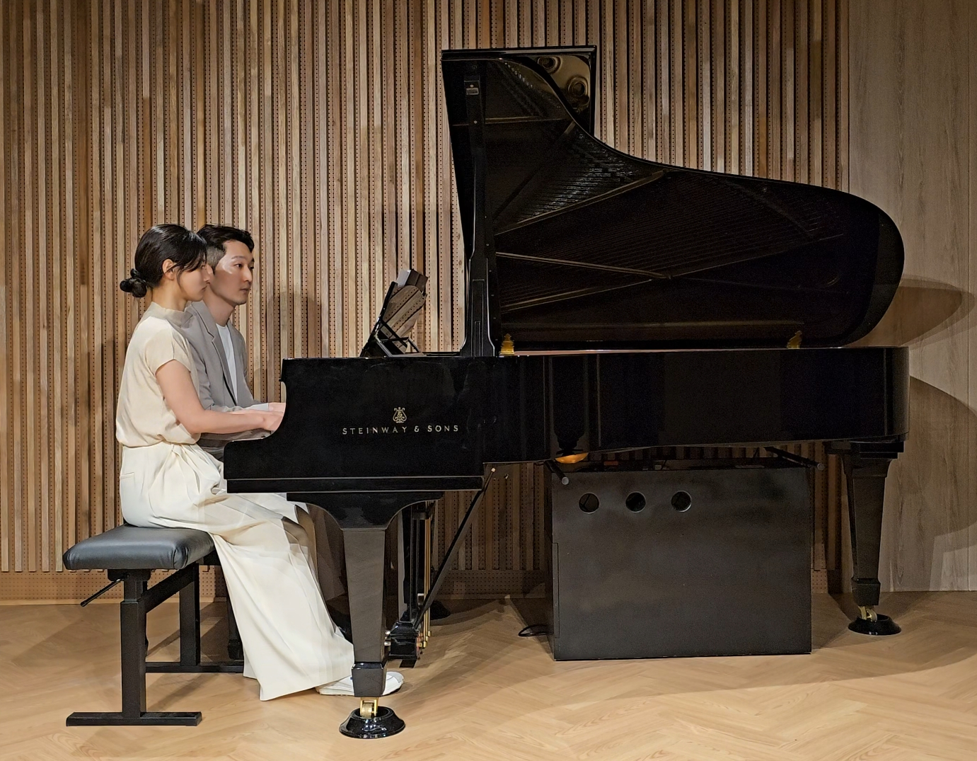 5번째 스튜디오 사진