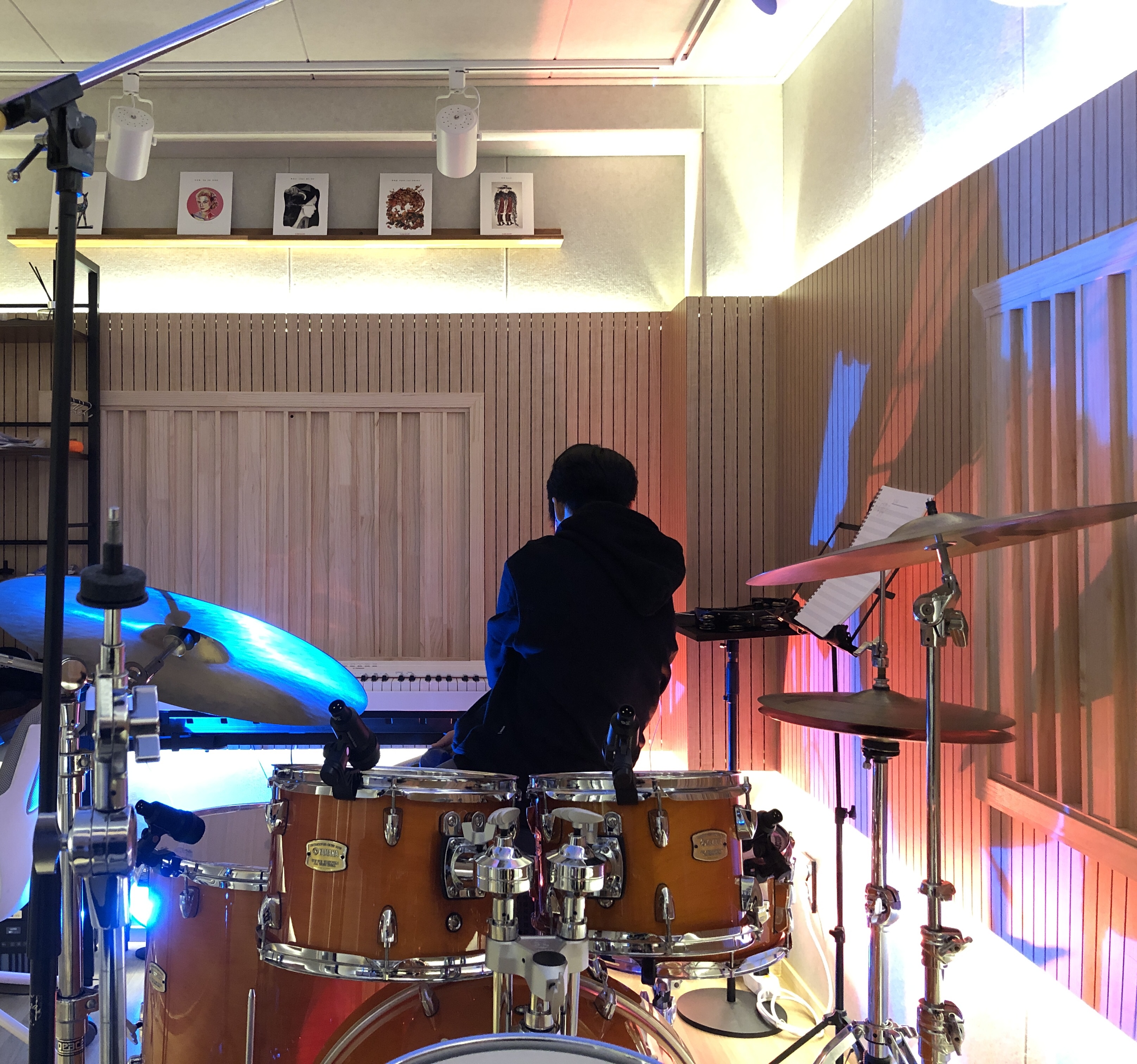 4번째 스튜디오 사진