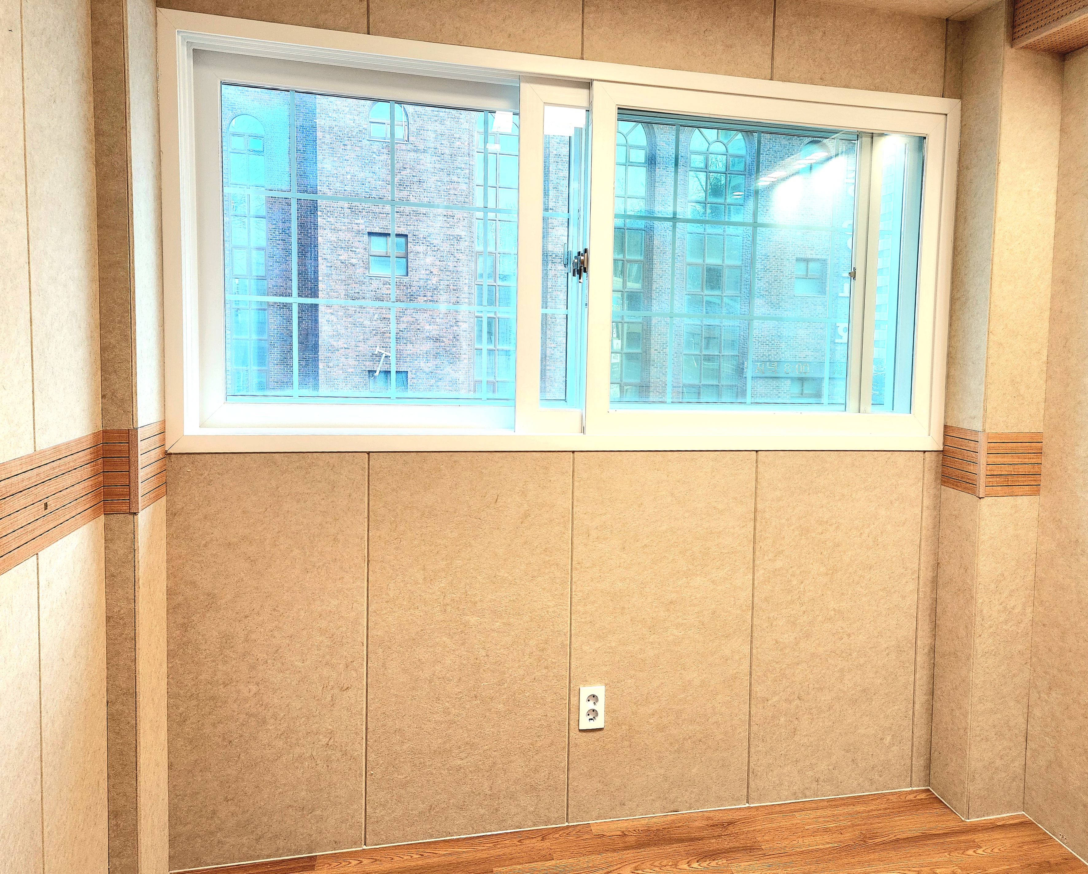 4번째 스튜디오 사진