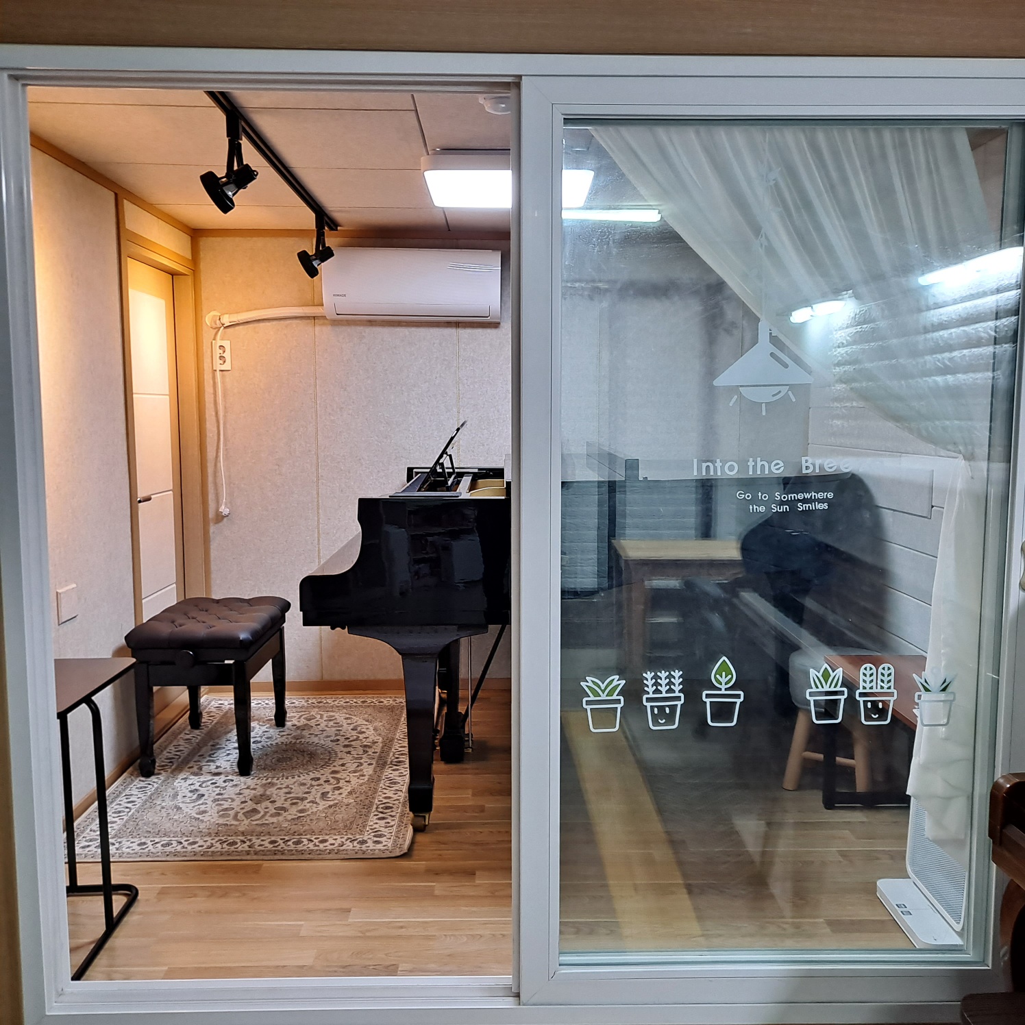 1번째 스튜디오 사진