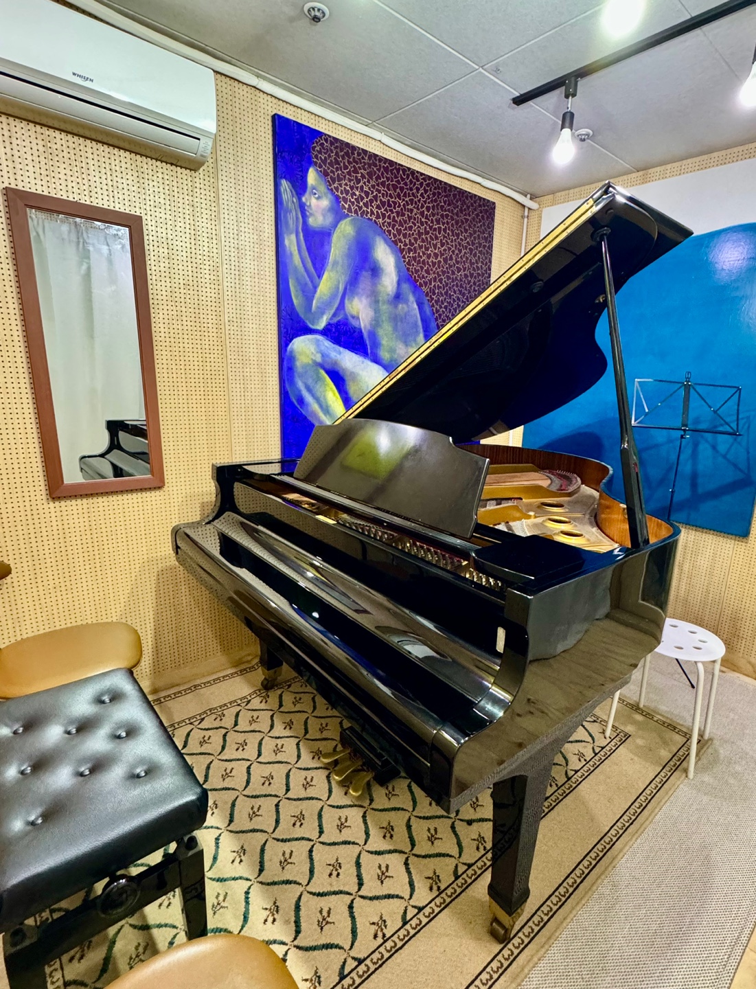 1번째 스튜디오 사진