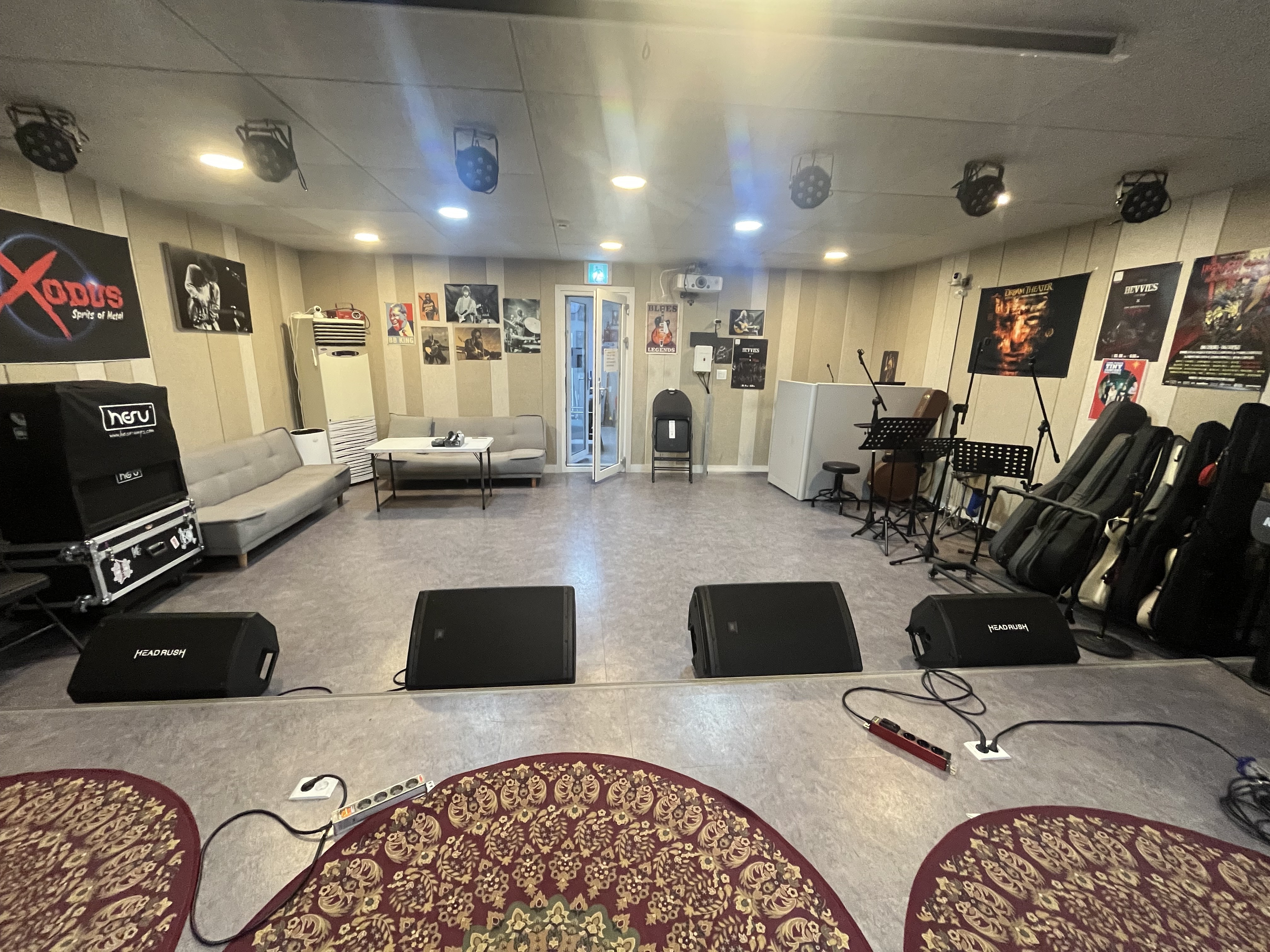 5번째 스튜디오 사진