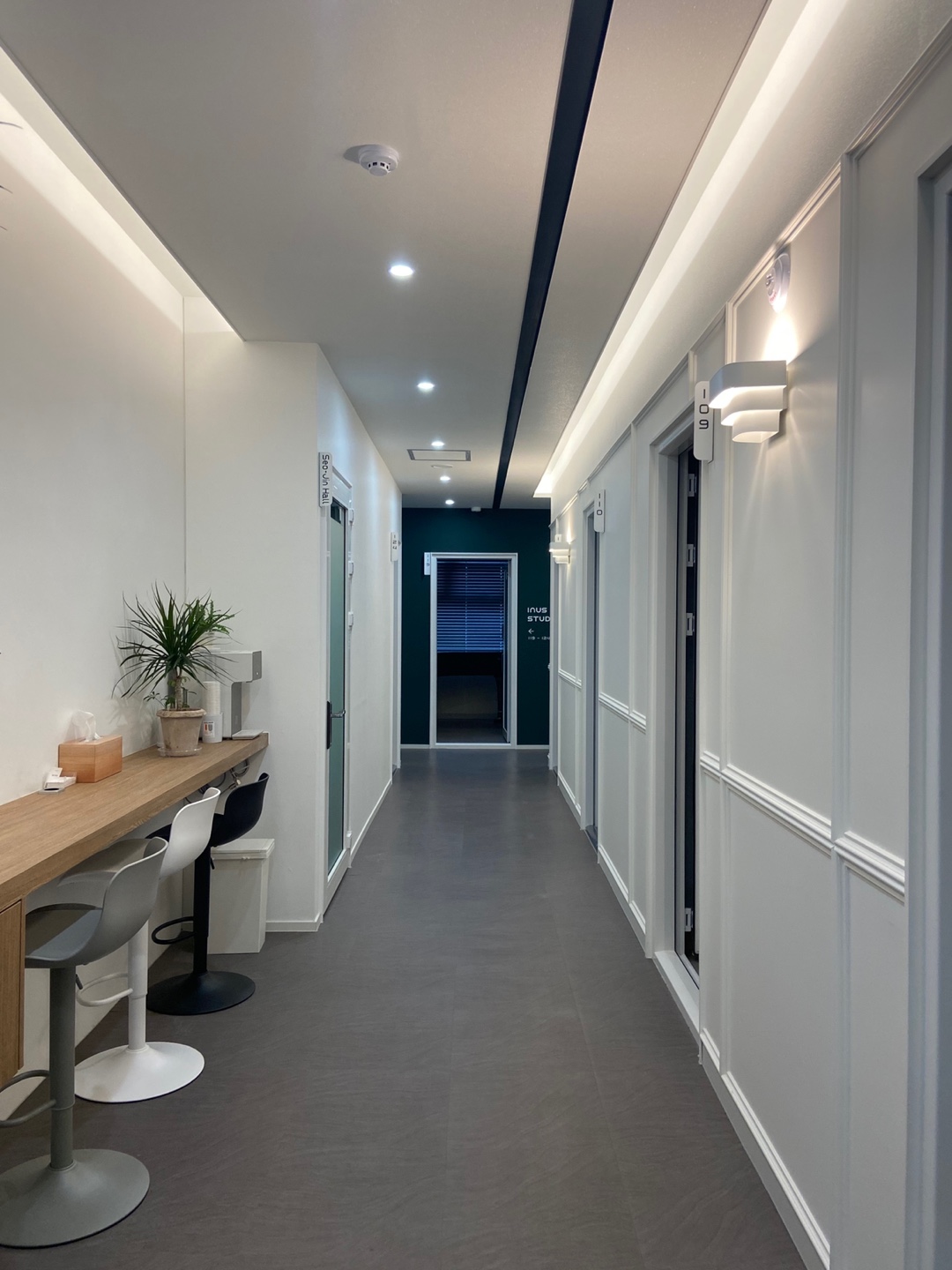 3번째 스튜디오 사진