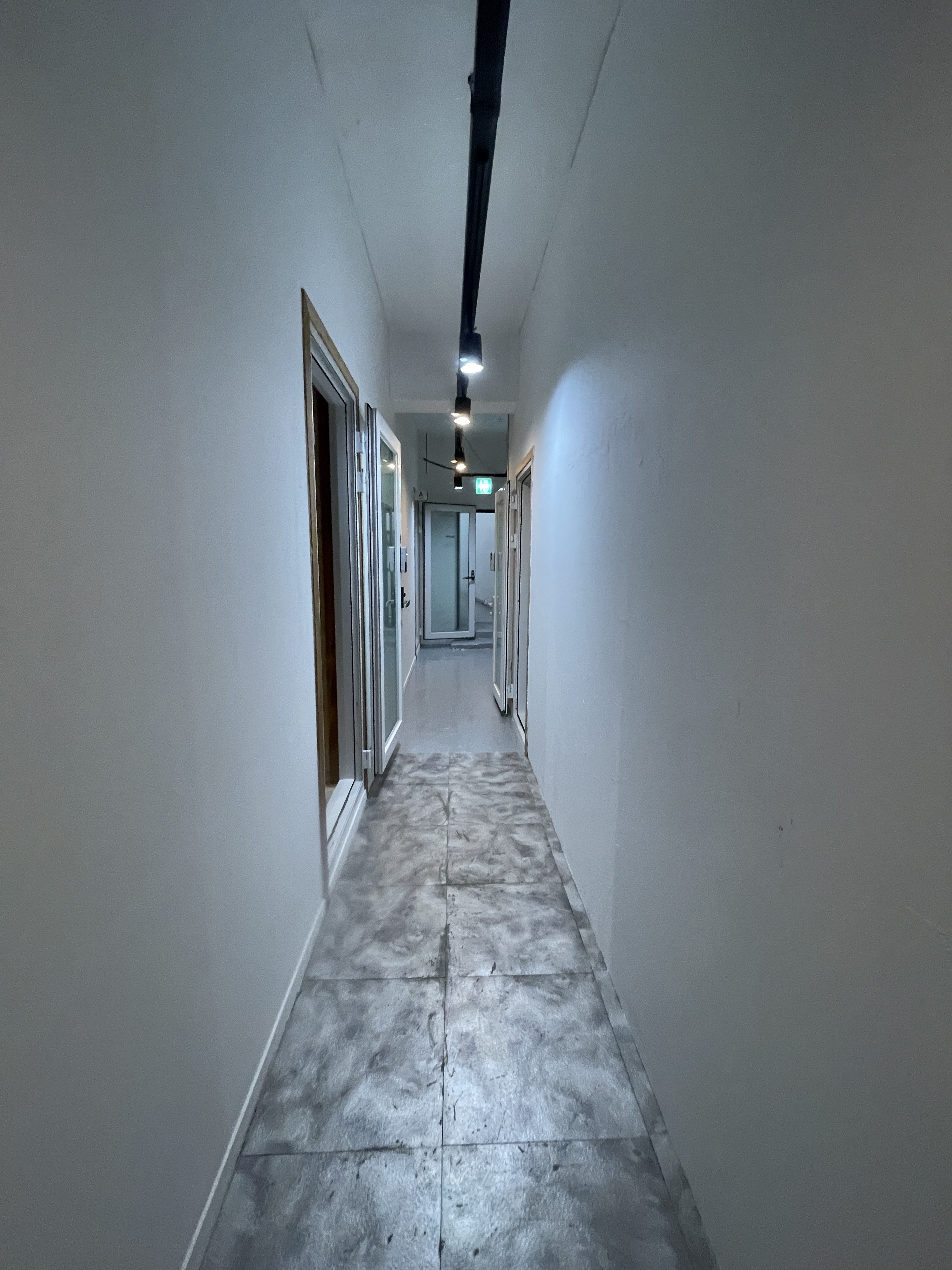 2번째 스튜디오 사진